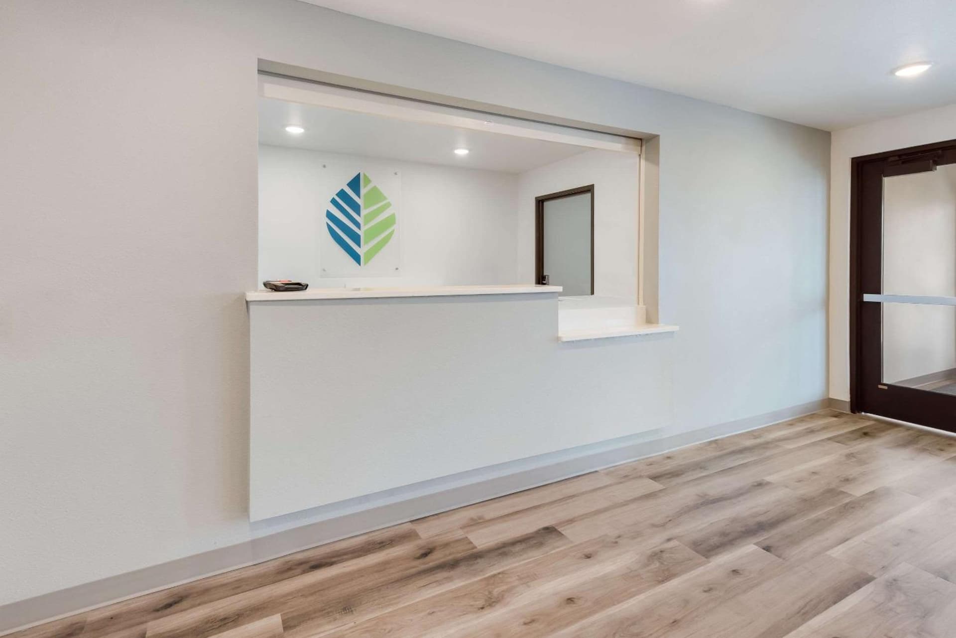 WoodSpring Suites Meridian gallery photo in Meridian, ID — image 7