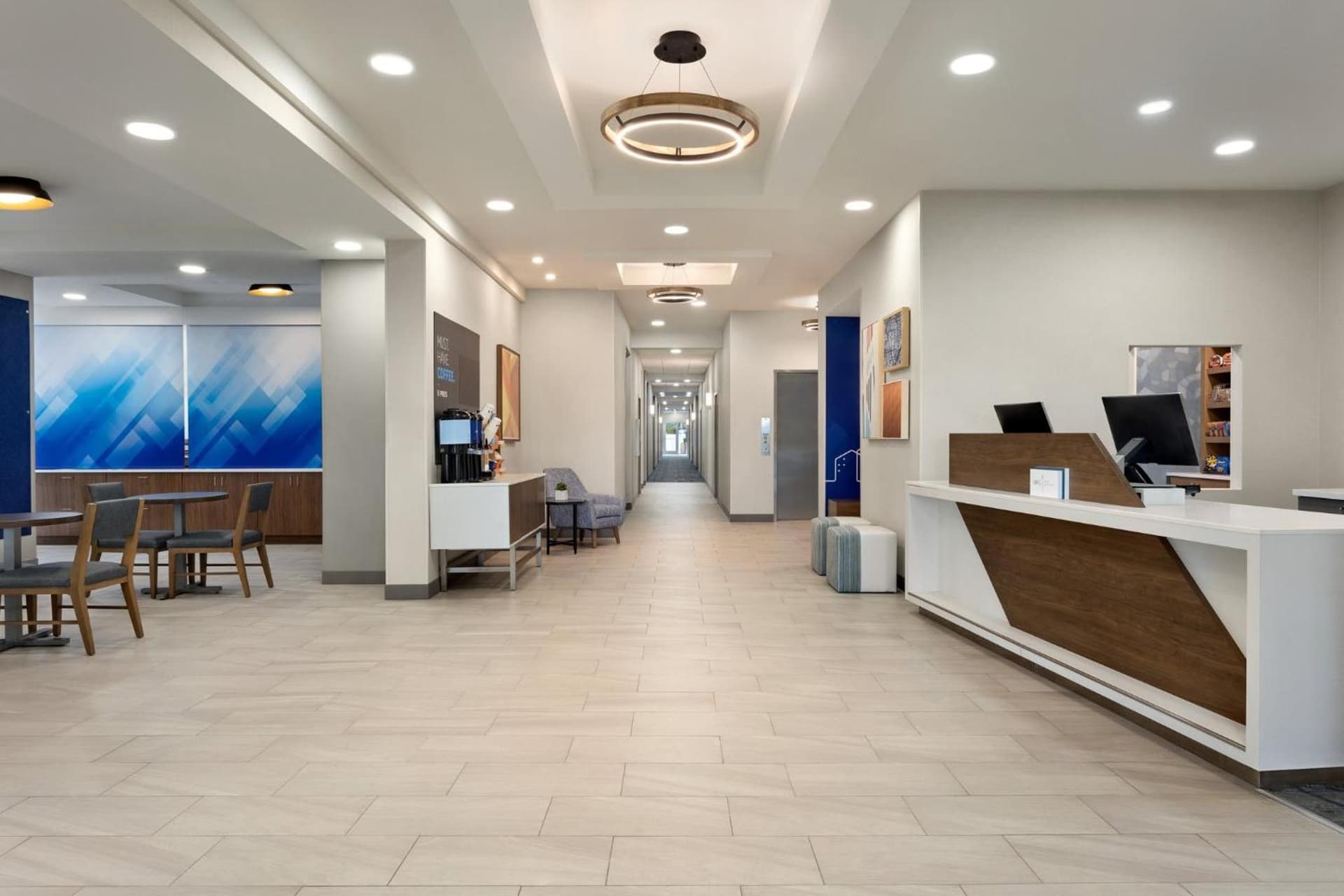 Holiday Inn Express Hotel & Suites Fort Pierce West by IHG gallery photo in Fort Pierce, FL — image 29