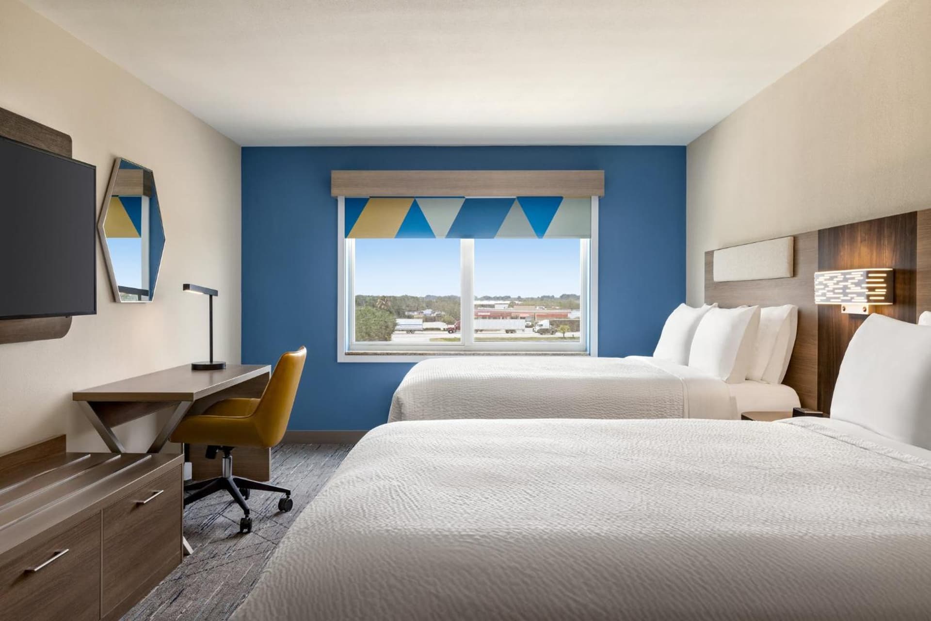 Holiday Inn Express Hotel & Suites Fort Pierce West by IHG gallery photo in Fort Pierce, FL — image 11