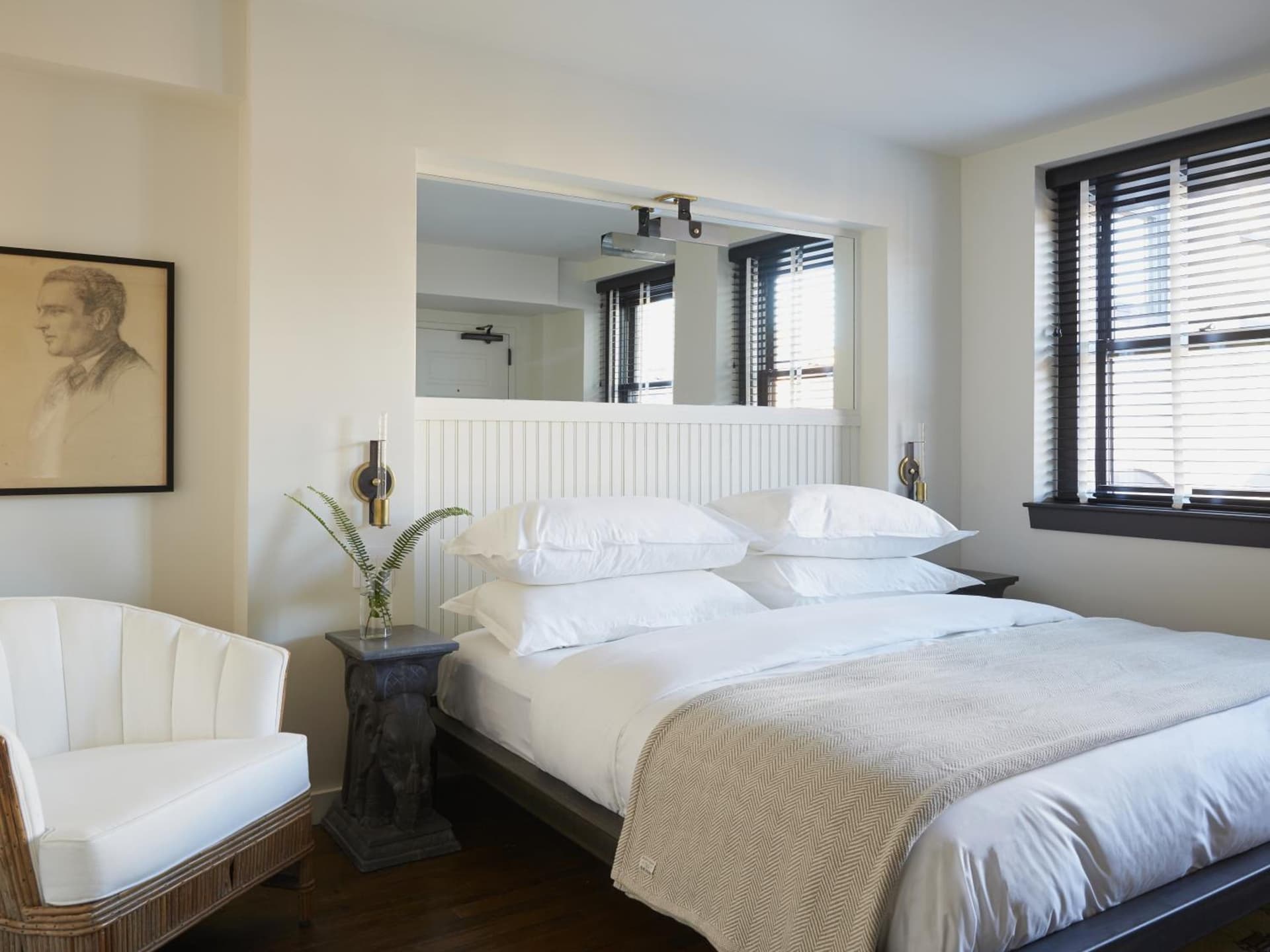 Neptune, an Ash Hotel gallery photo in Providence, RI — image 70