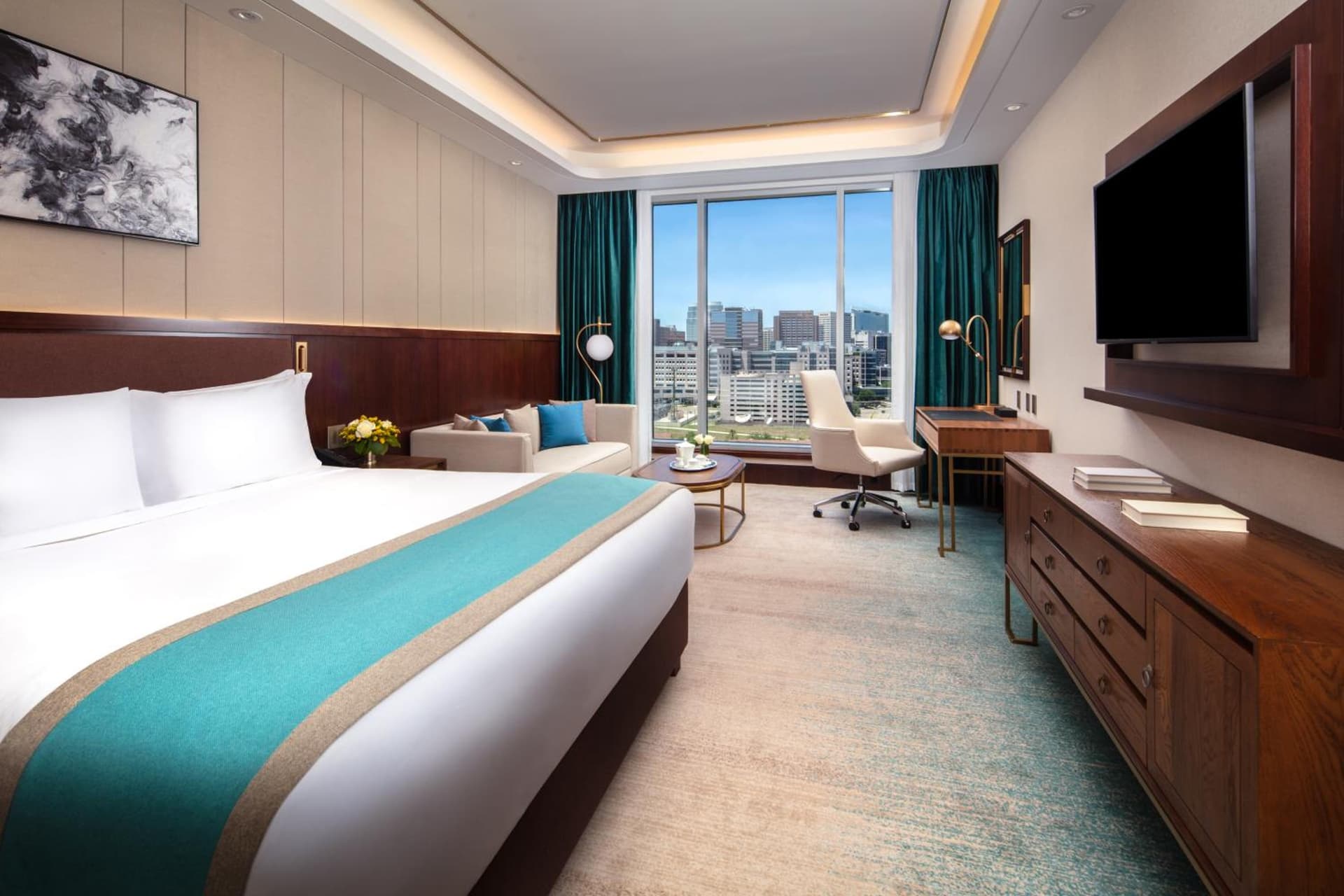 Blossom Hotel Houston, Curio Collection by Hilton gallery photo in Houston, TX — image 35