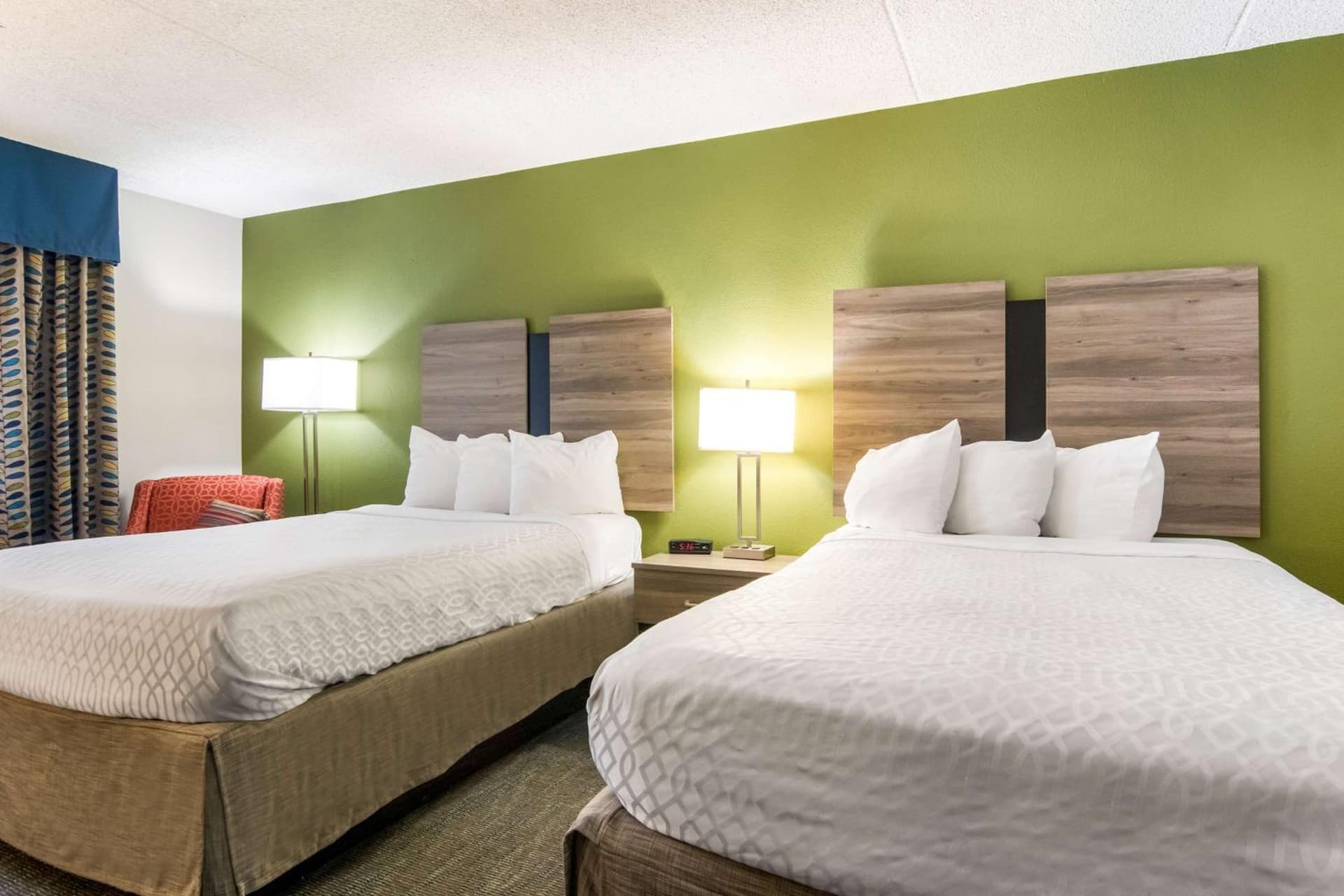 Best Western Dutch Valley Inn gallery photo in New Philadelphia, OH — image 36