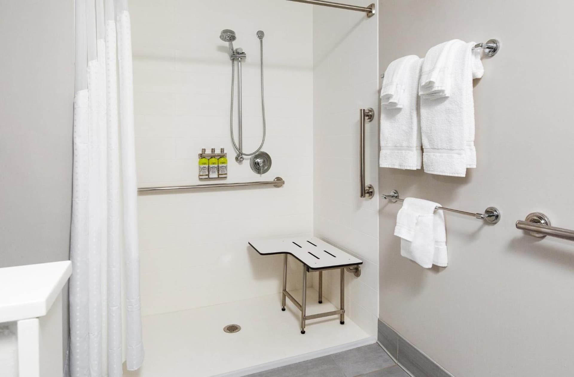 Holiday Inn Express & Suites Sanford - Lake Mary by IHG gallery photo in Sanford, FL — image 43