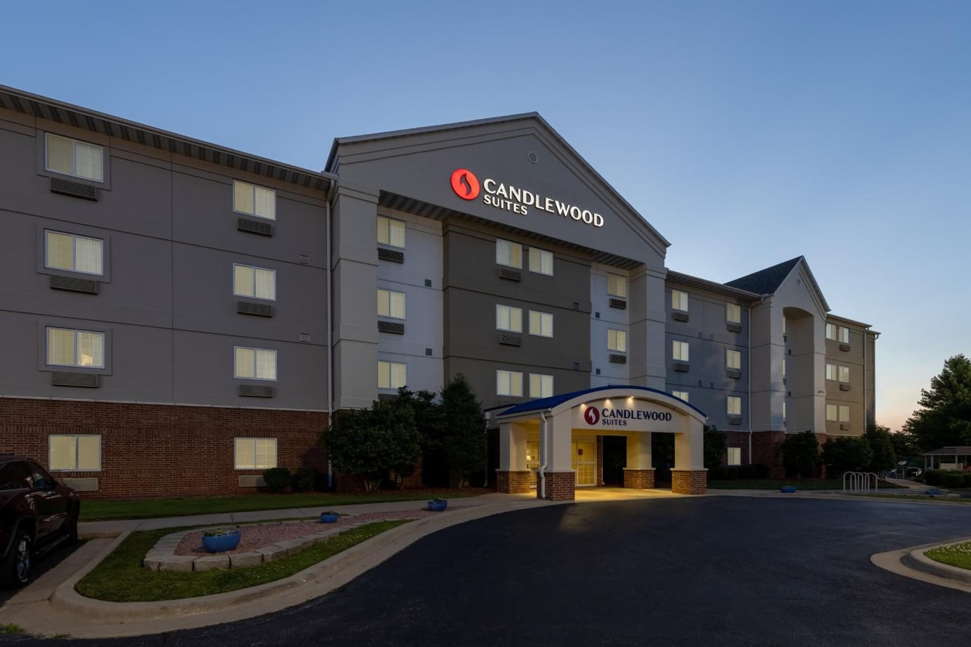 Candlewood Suites Springfield-Medical District by IHG featured exterior or lobby in Springfield, MO — similar hotel