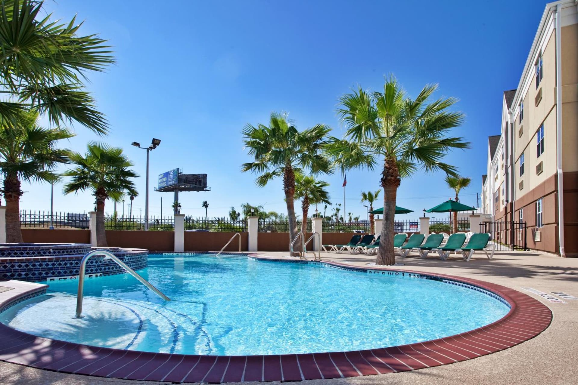 Candlewood Suites Galveston by IHG property views in Galveston, TX — gallery photo 3