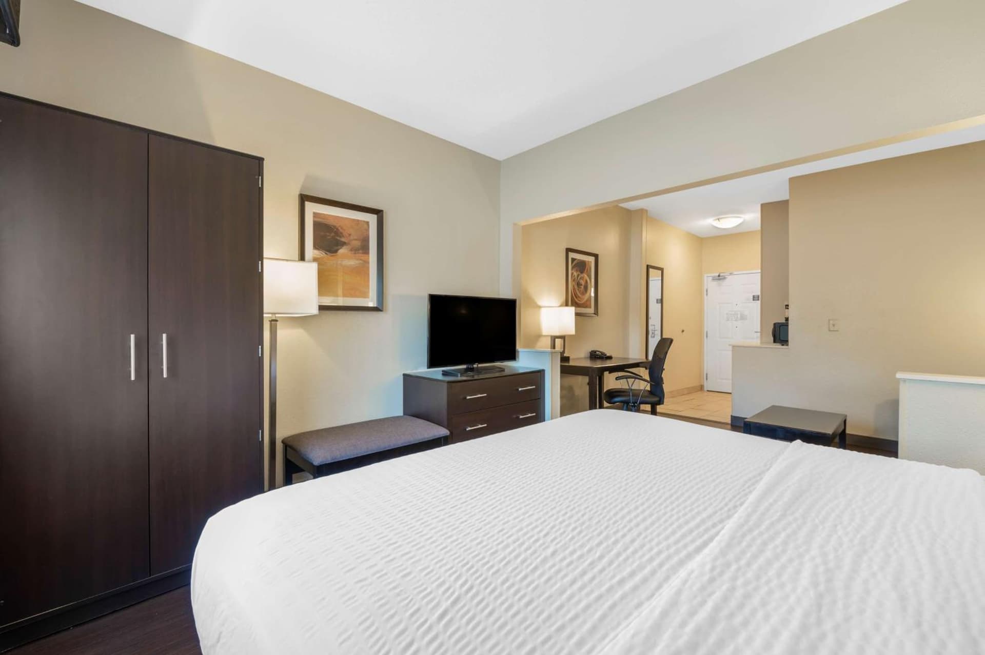 Best Western Hilliard Inn & Suites gallery photo in Hilliard, OH — image 20