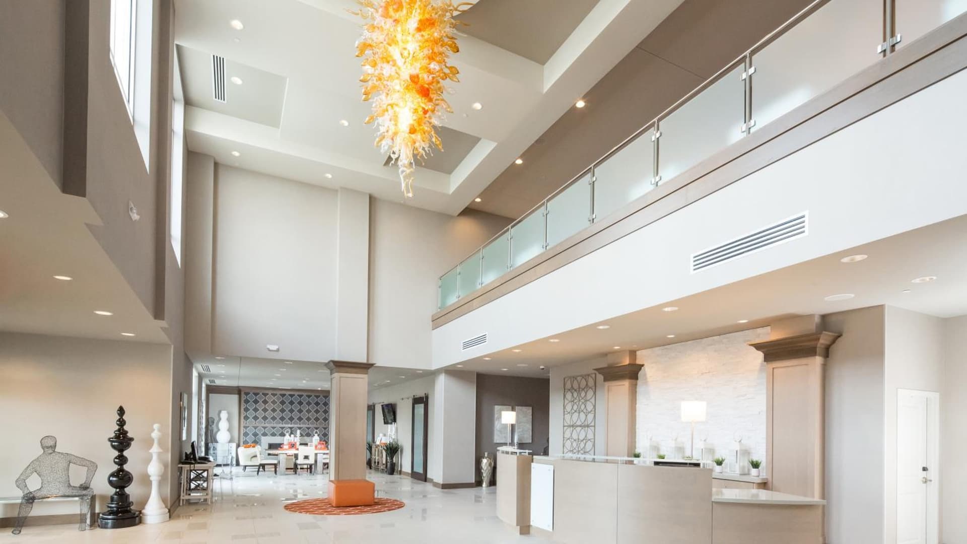 Holiday Inn Hotel & Suites Davenport by IHG gallery photo in Davenport, IA — image 25