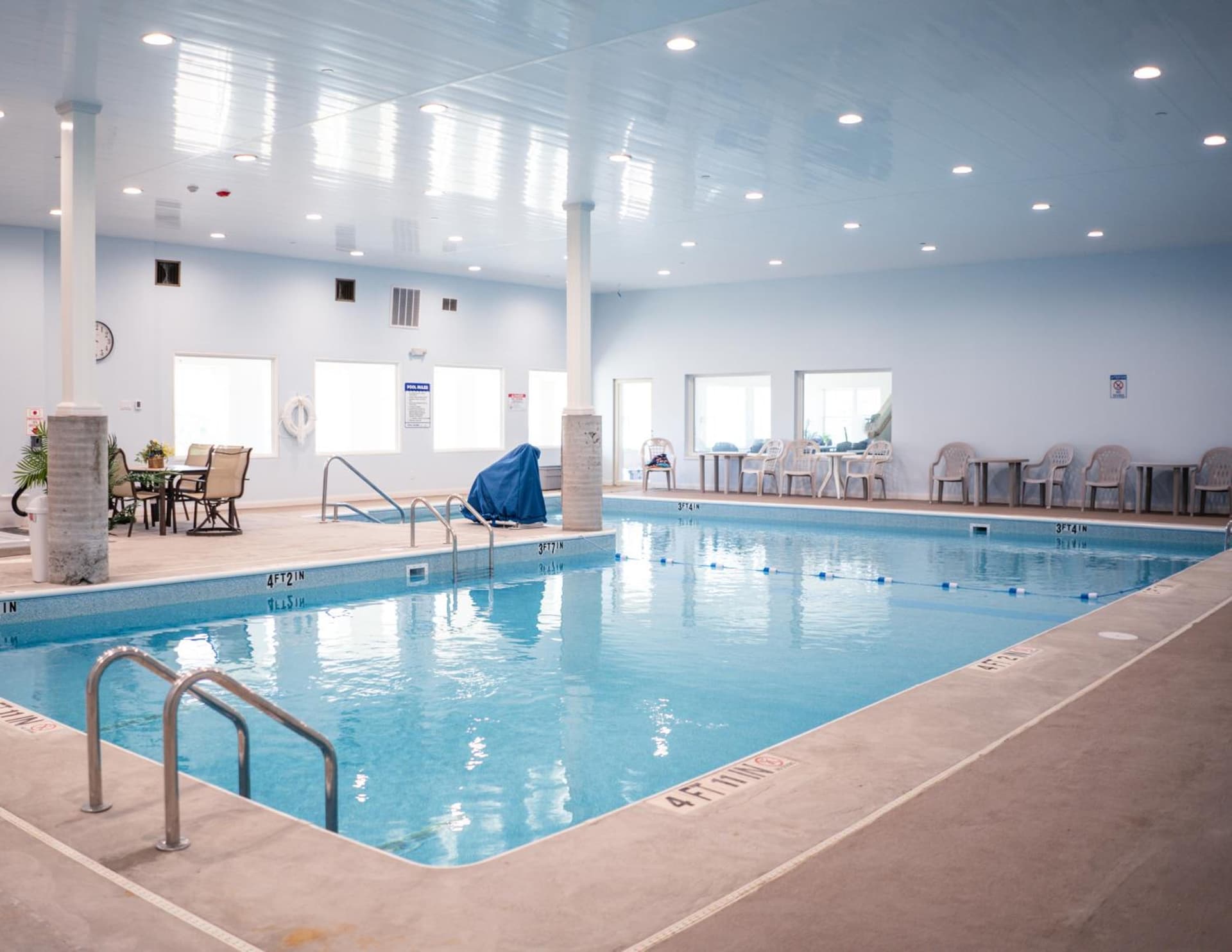 Allen Lake Resort Richfield Springs Cooperstown interior in Richfield Springs, NY — gallery photo 2