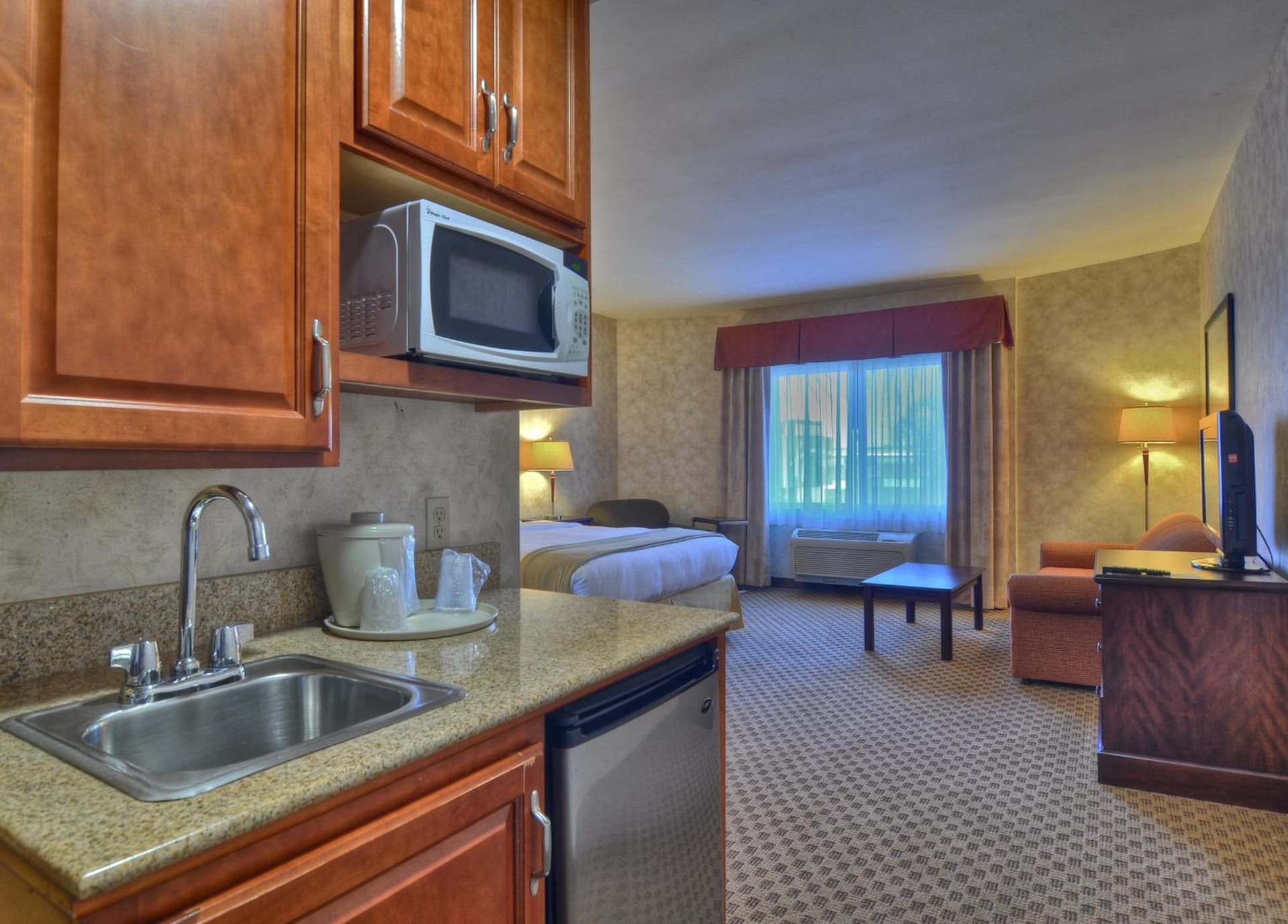 Holiday Inn Express San Diego South - Chula Vista by IHG gallery photo in Chula Vista, CA — image 59