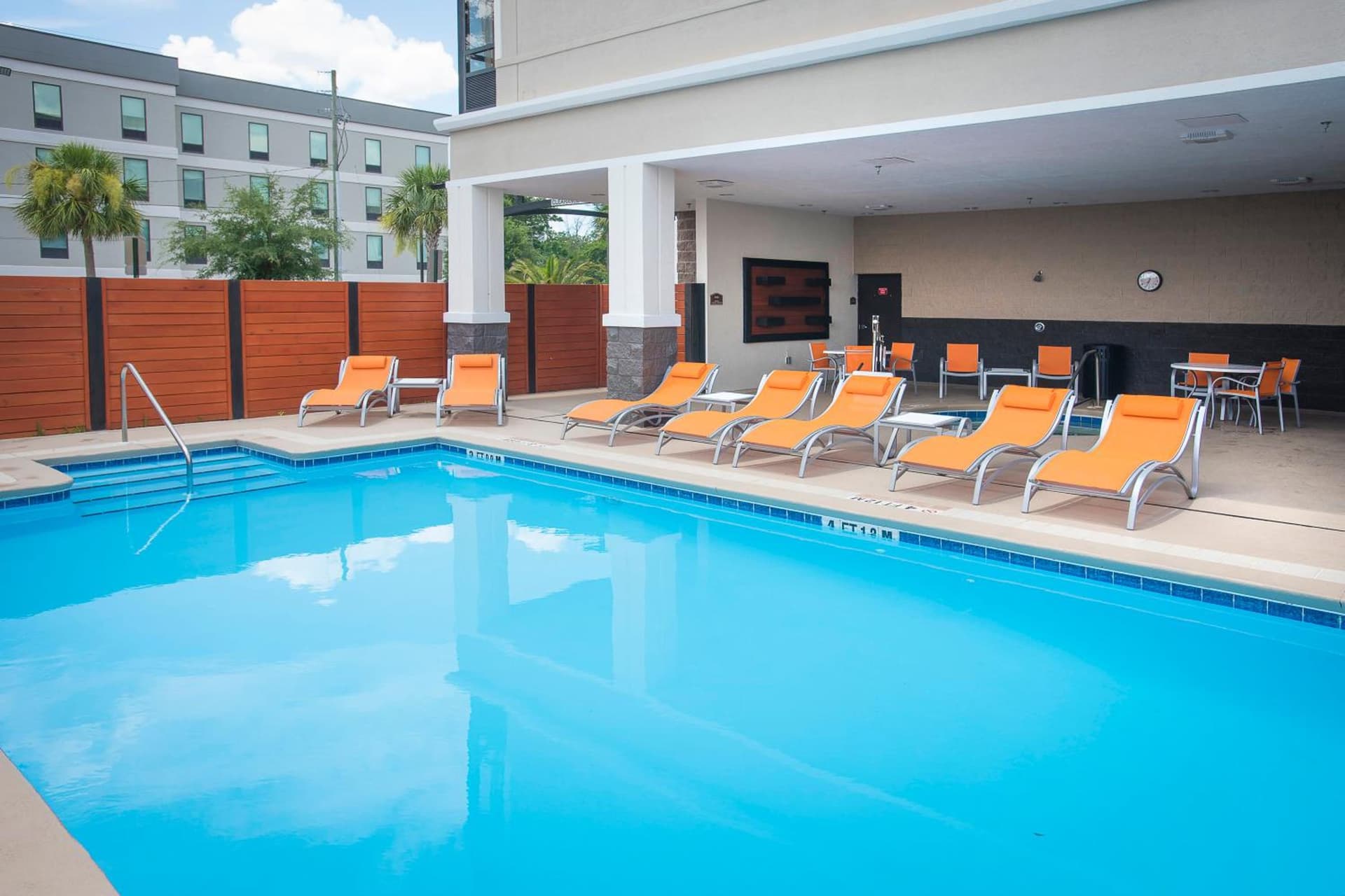 Holiday Inn Pensacola - University Area by IHG interior in Pensacola, FL — gallery photo 2