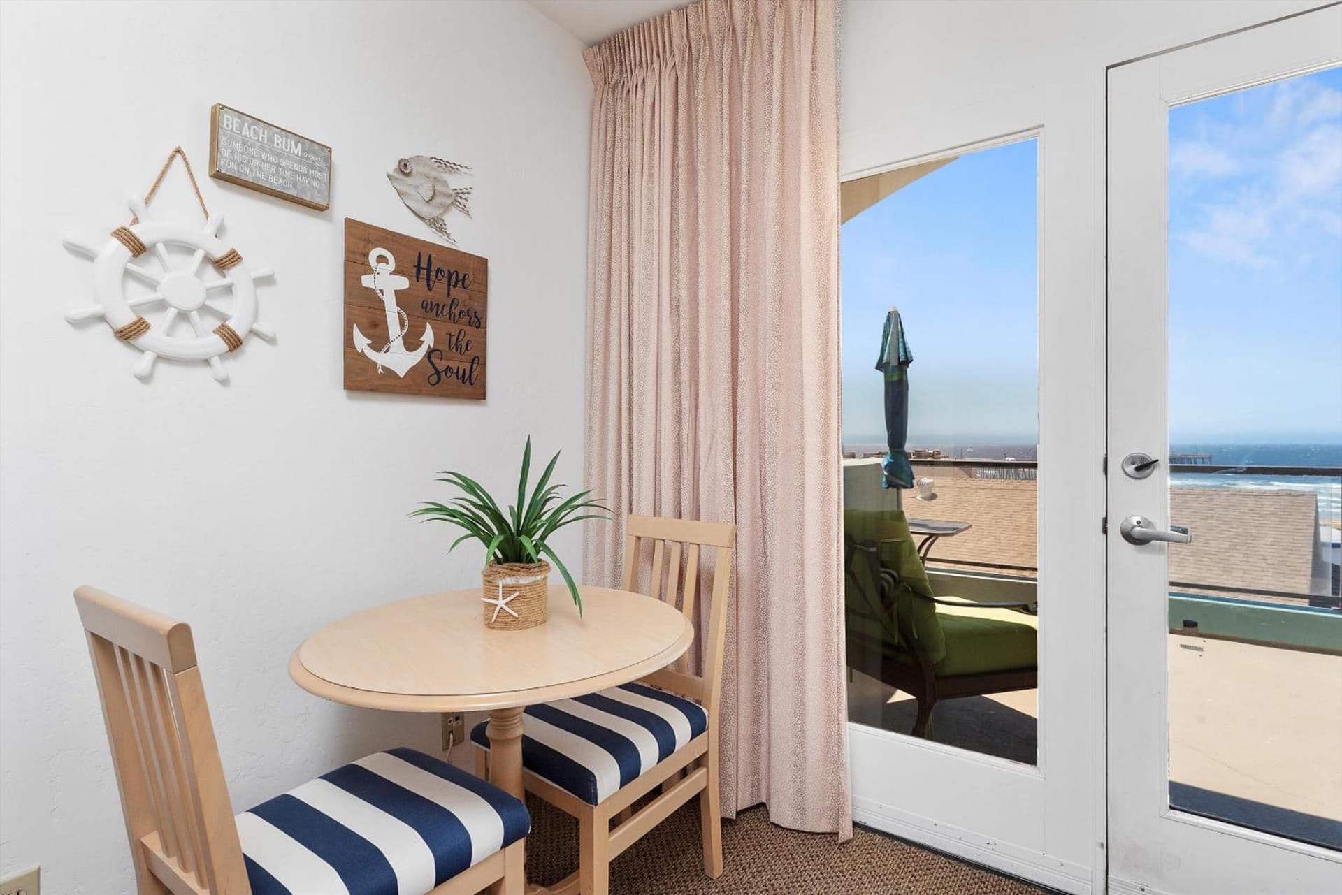 Beach House Inn & Suites gallery photo in Pismo Beach, CA — image 79