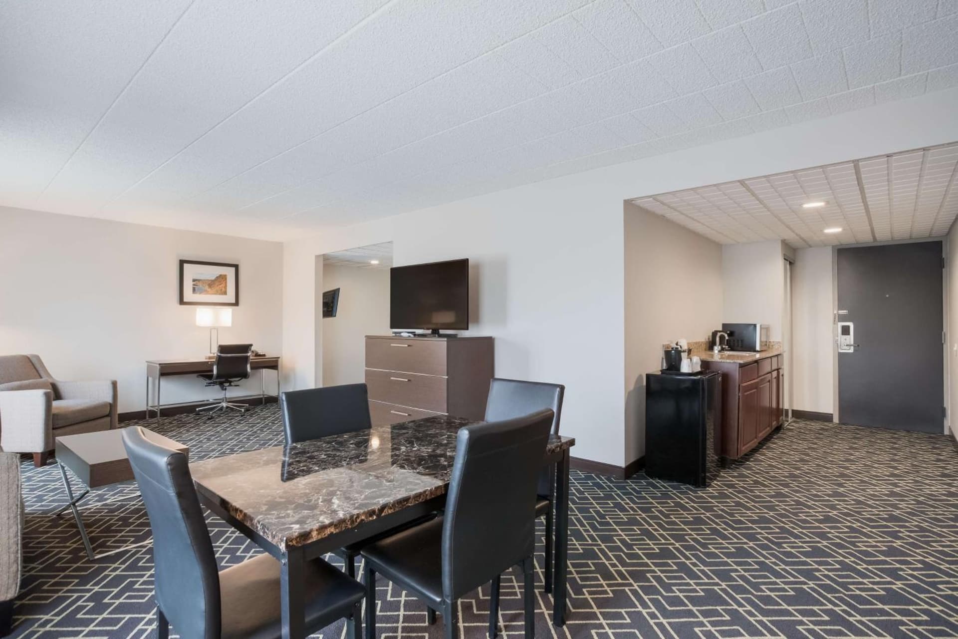 Best Western Hunt's Landing Hotel Matamoras Milford gallery photo in Matamoras, PA — image 10