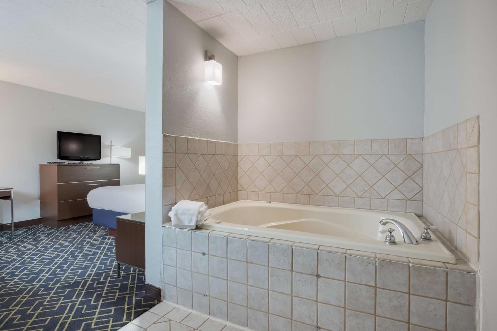 Best Western Hunt's Landing Hotel Matamoras Milford gallery photo in Matamoras, PA — image 34