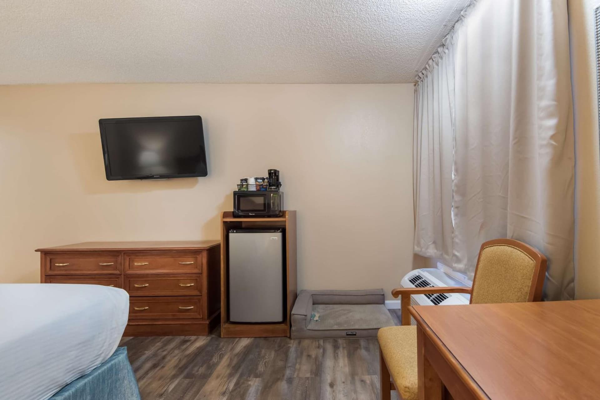 SureStay Plus Hotel by Best Western Reno Airport gallery photo in Reno, NV — image 68