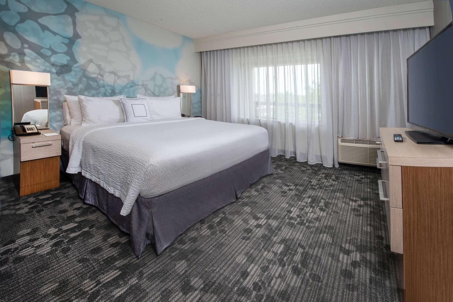 Comfort Inn & Suites Bethlehem Lehigh Valley Airport gallery photo in Allentown, PA — image 10