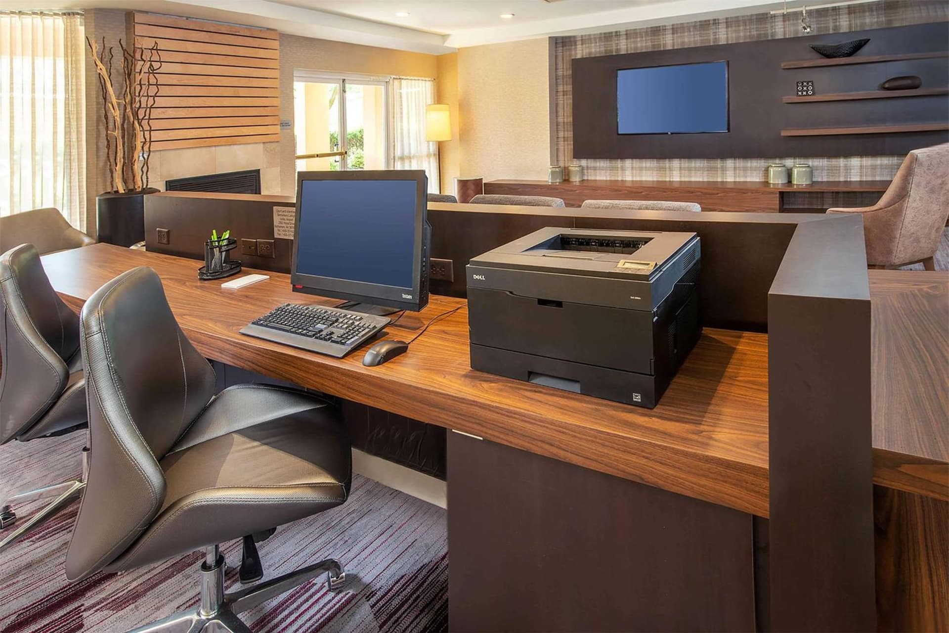 Comfort Inn & Suites Bethlehem Lehigh Valley Airport gallery photo in Allentown, PA — image 7