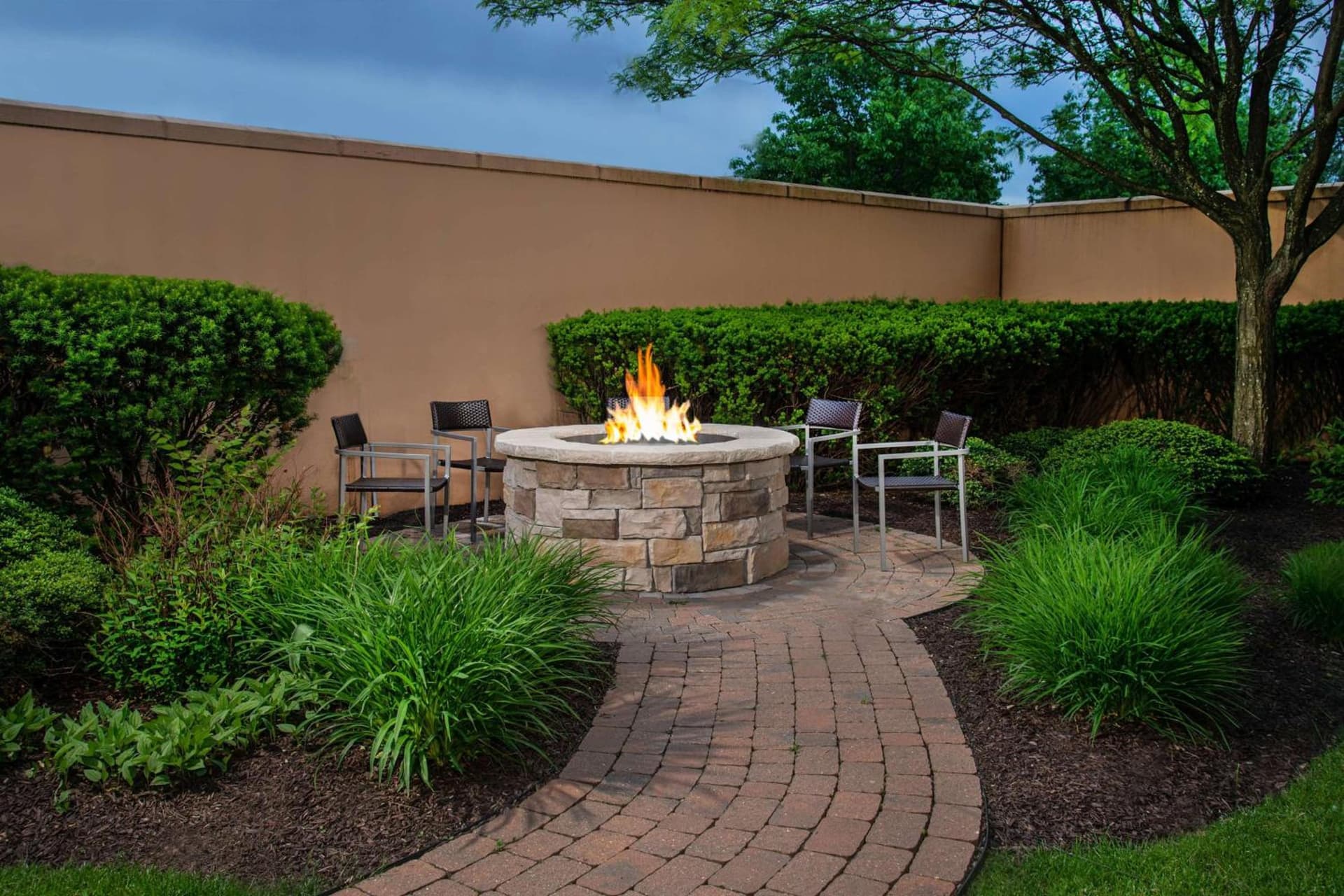 Comfort Inn & Suites Bethlehem Lehigh Valley Airport gallery photo in Allentown, PA — image 16
