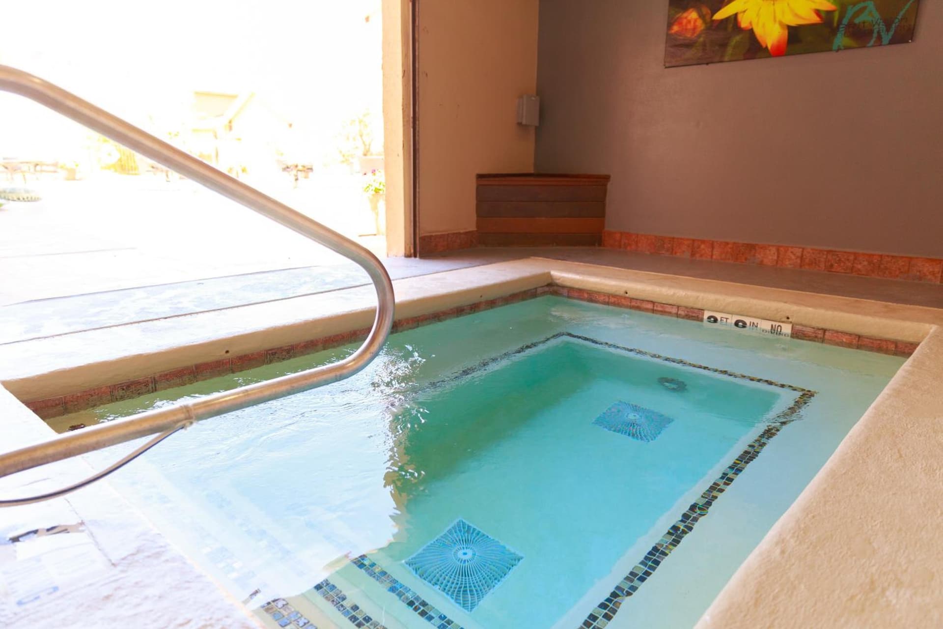 Aarchway Inn property views in Moab, UT — gallery photo 3