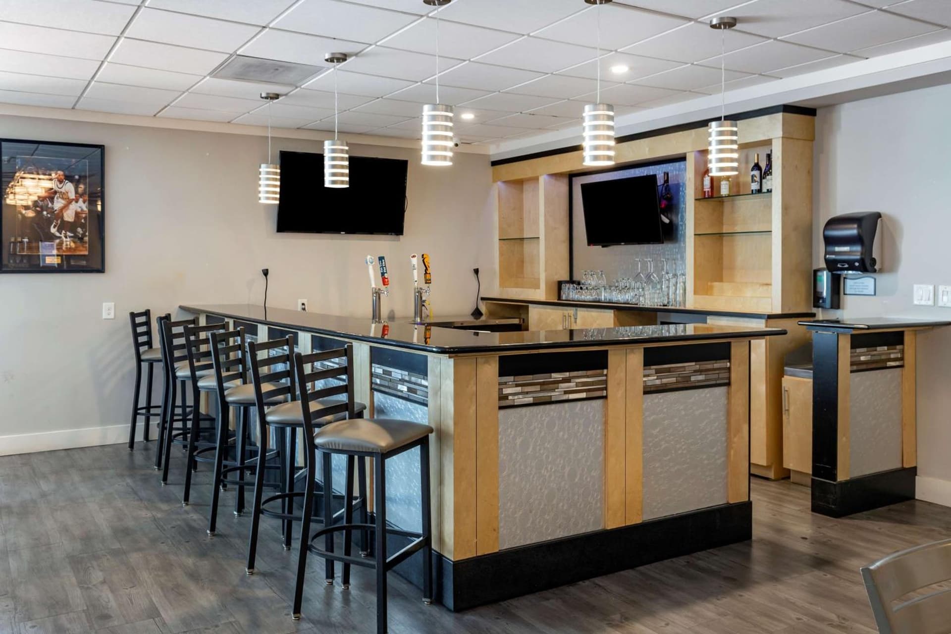 Best Western Plus University Inn gallery photo in Winston-Salem, NC — image 23