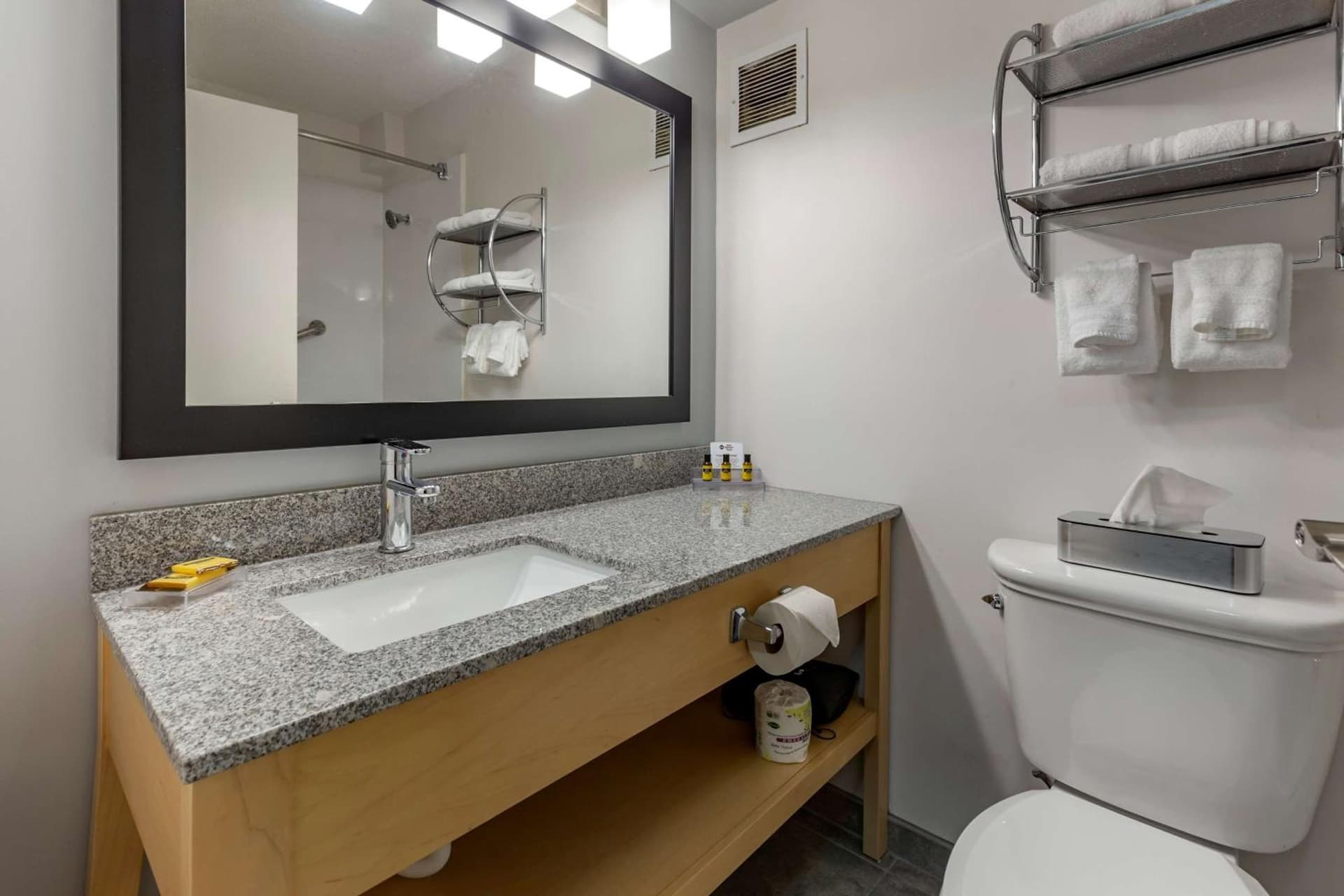 Best Western Plus University Inn gallery photo in Winston-Salem, NC — image 19