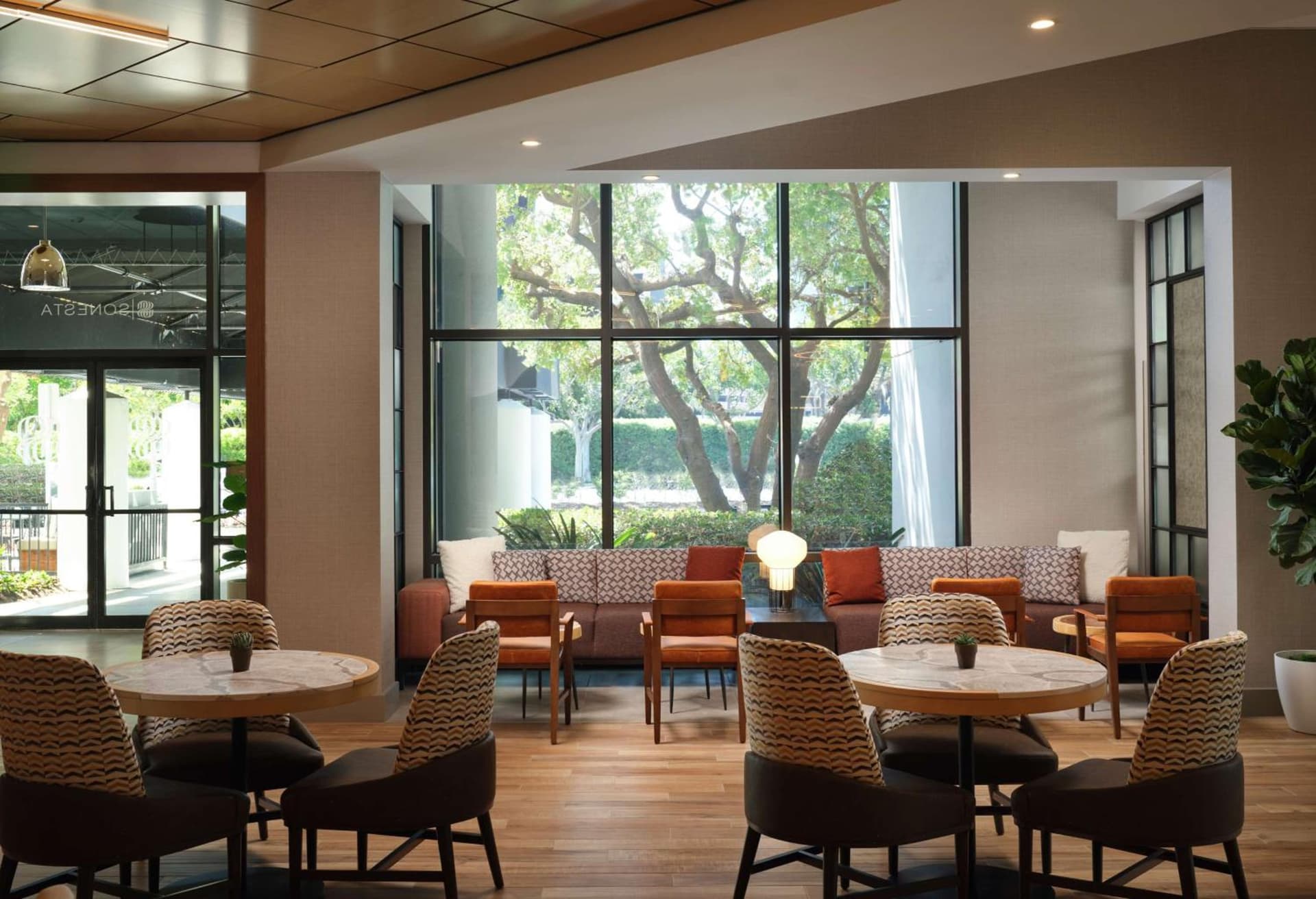 Sonesta Irvine John Wayne Airport gallery photo in Irvine, CA — image 29