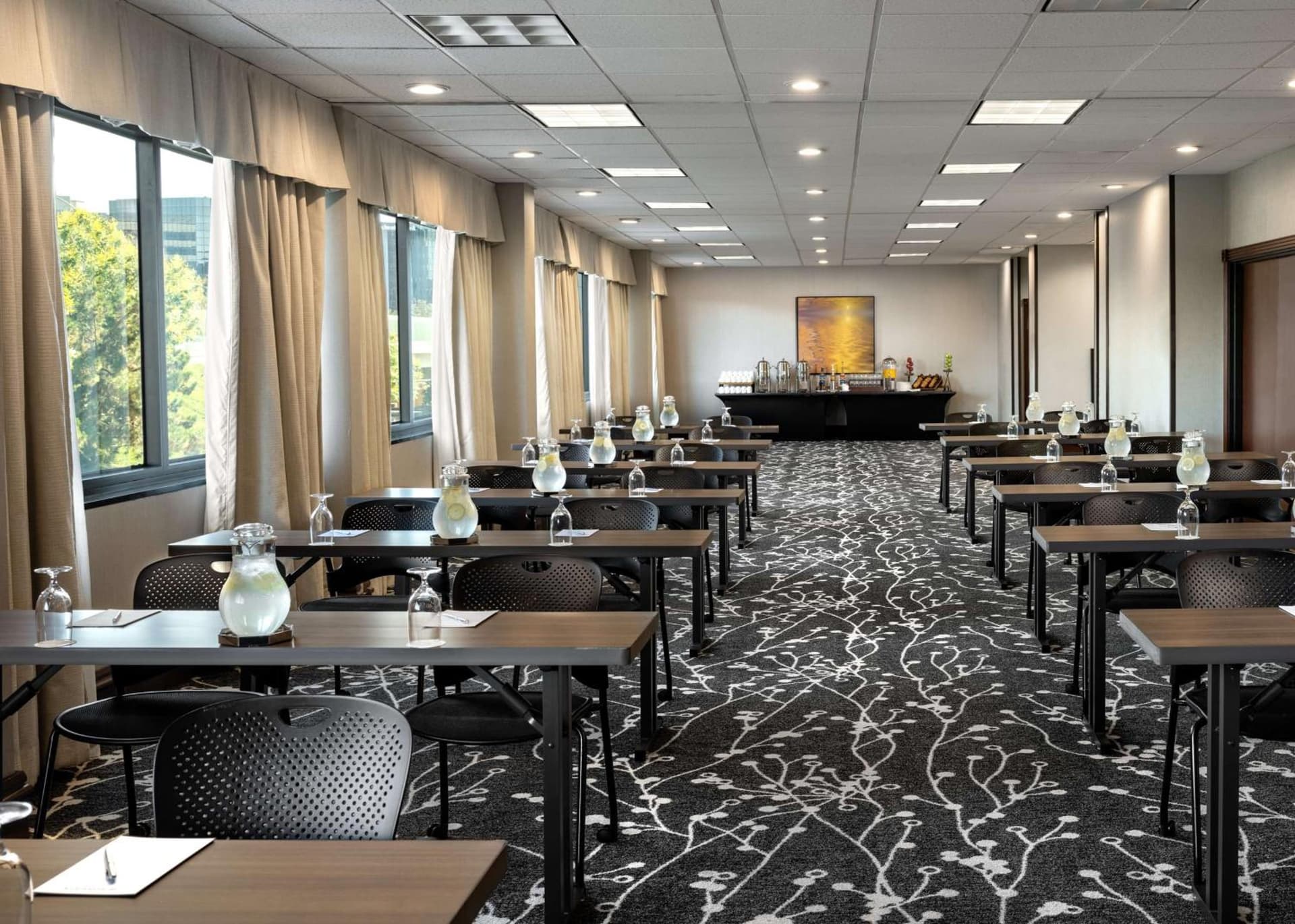 Sonesta Irvine John Wayne Airport gallery photo in Irvine, CA — image 24
