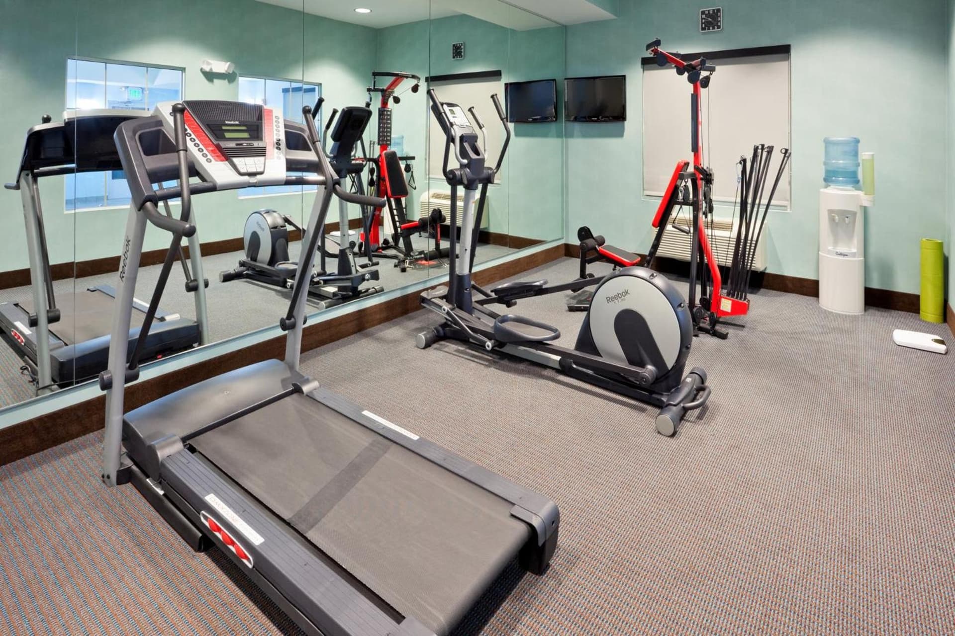 Holiday Inn Express Hotel & Suites West Coxsackie by IHG gallery photo in West Coxsackie, NY — image 25