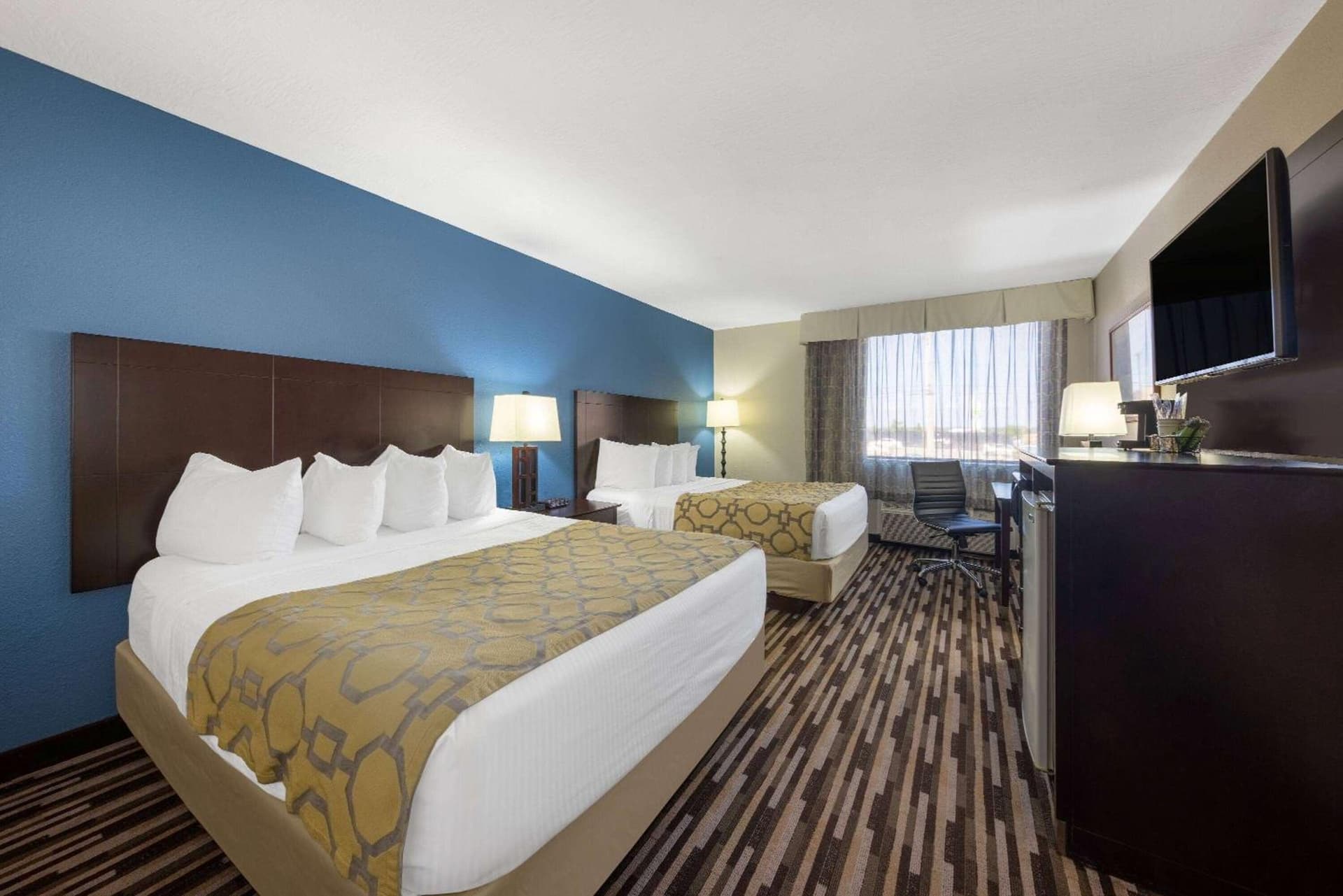Baymont by Wyndham Springfield South Hwy 65 gallery photo in Springfield, MO — image 21