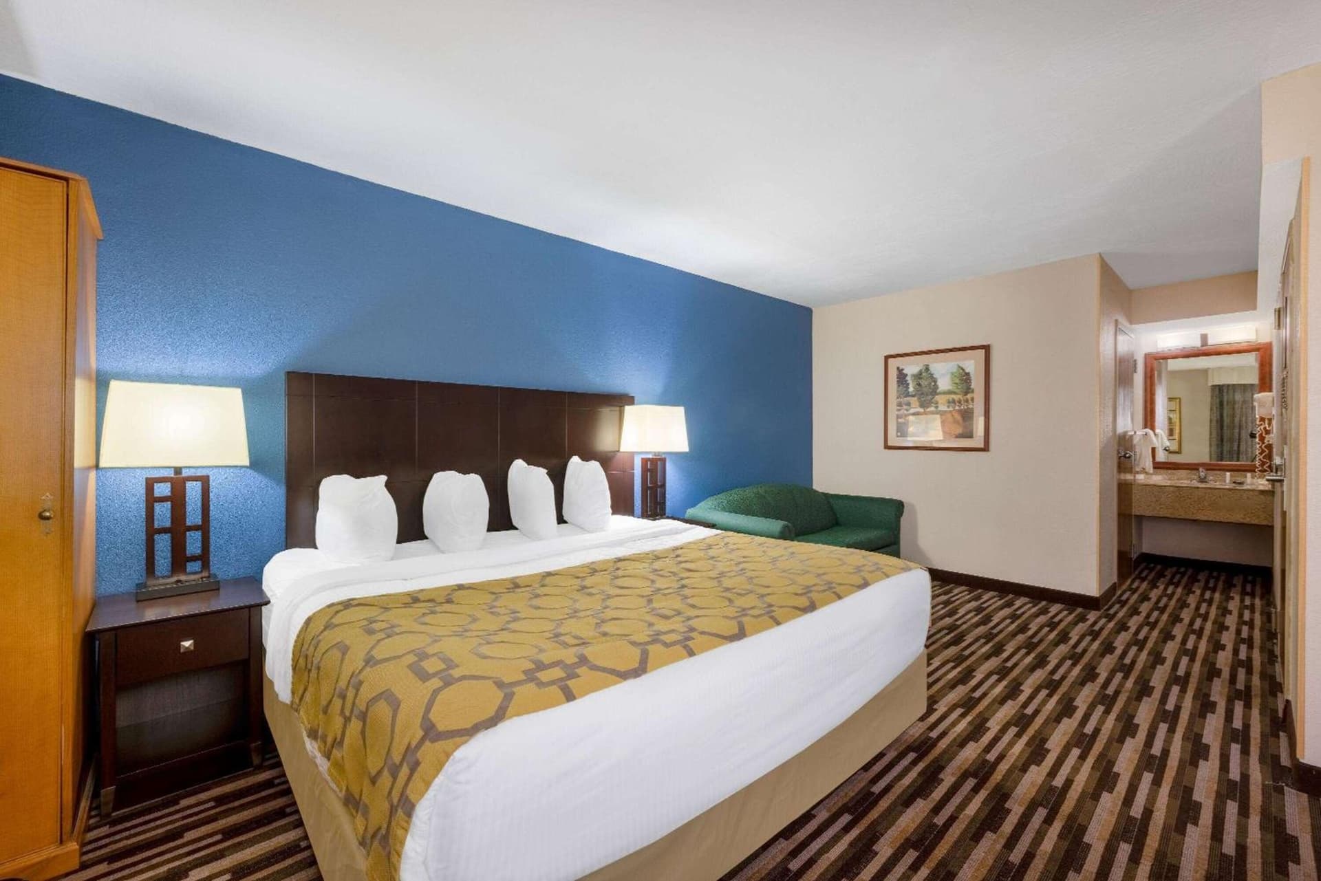 Baymont by Wyndham Springfield South Hwy 65 gallery photo in Springfield, MO — image 19