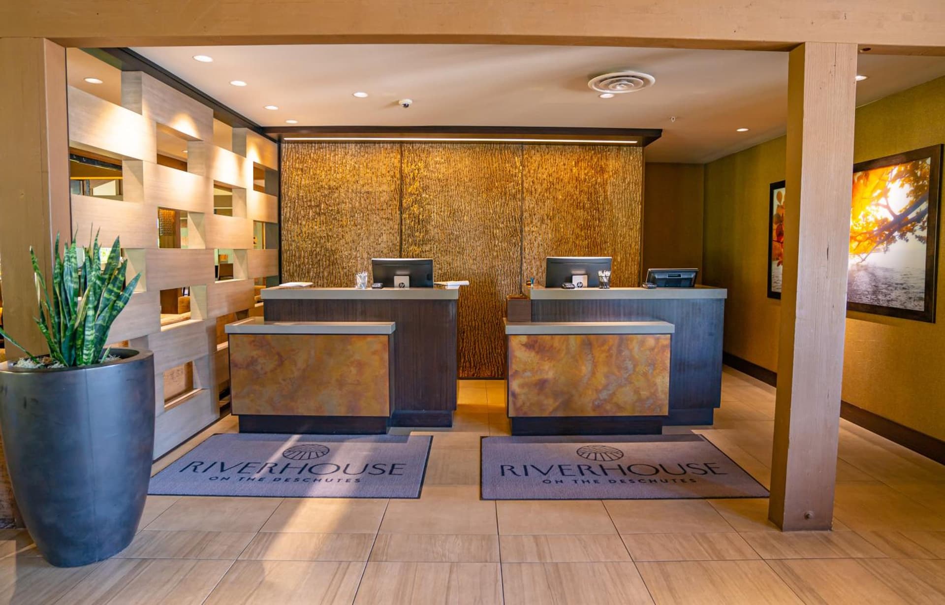 Riverhouse Lodge gallery photo in Bend, OR — image 81