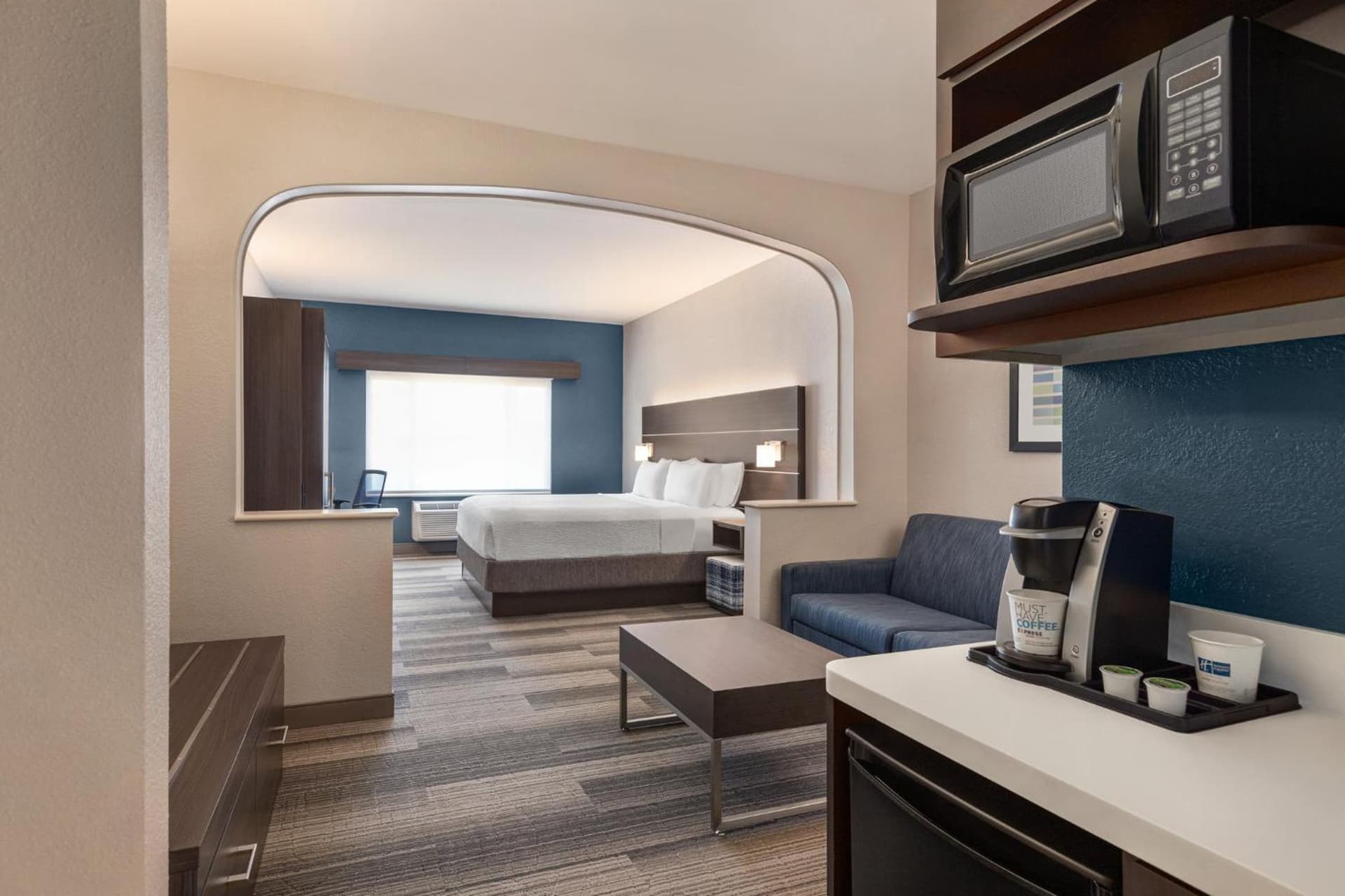 Holiday Inn Express & Suites Denver Airport by IHG gallery photo in Denver, CO — image 7