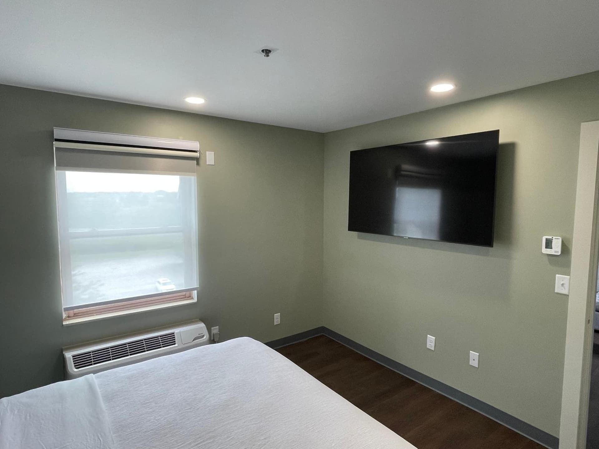 Chateau Hotel and Conference Center gallery photo in Bloomington, IL — image 72