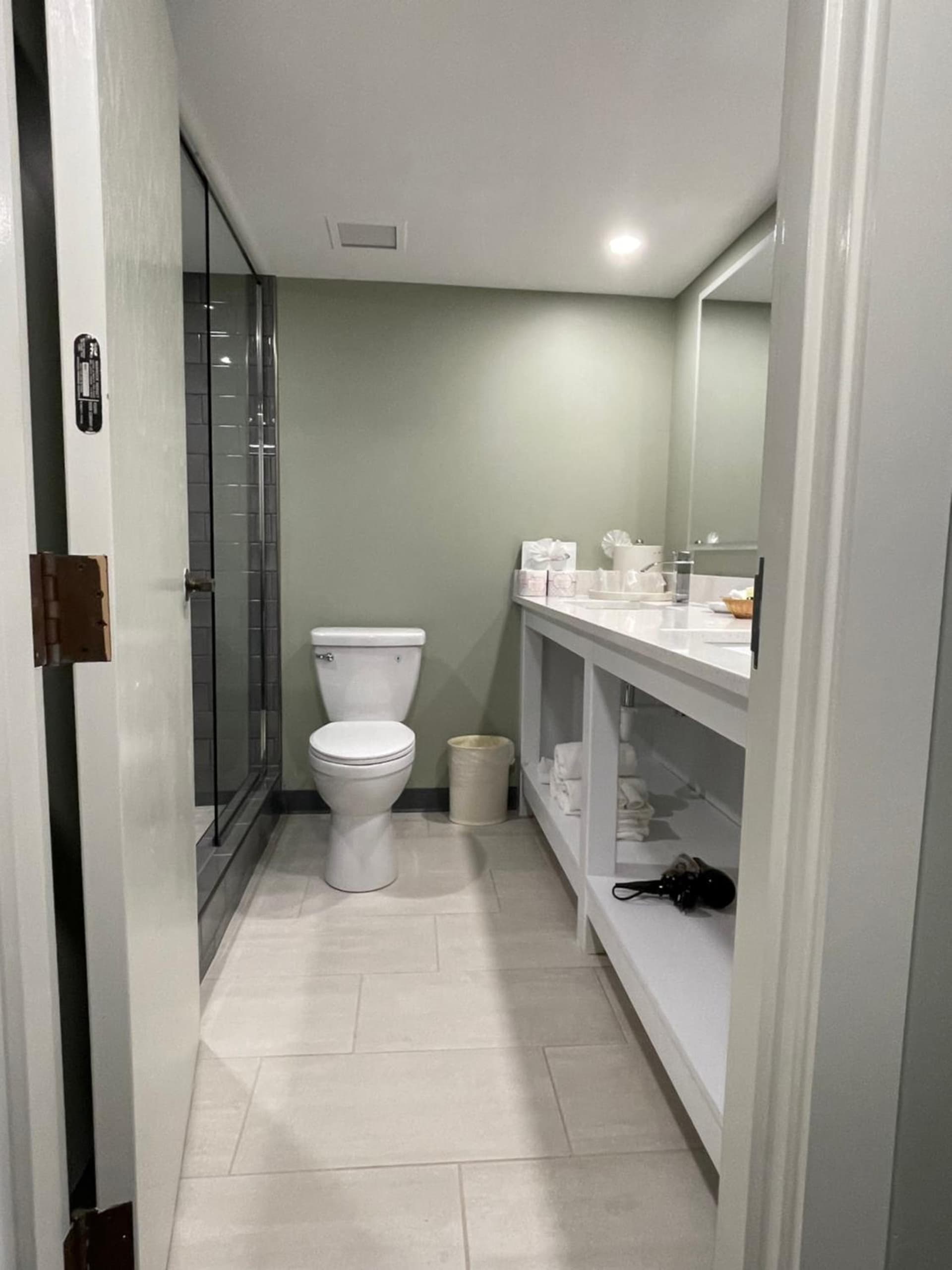 Chateau Hotel and Conference Center gallery photo in Bloomington, IL — image 62