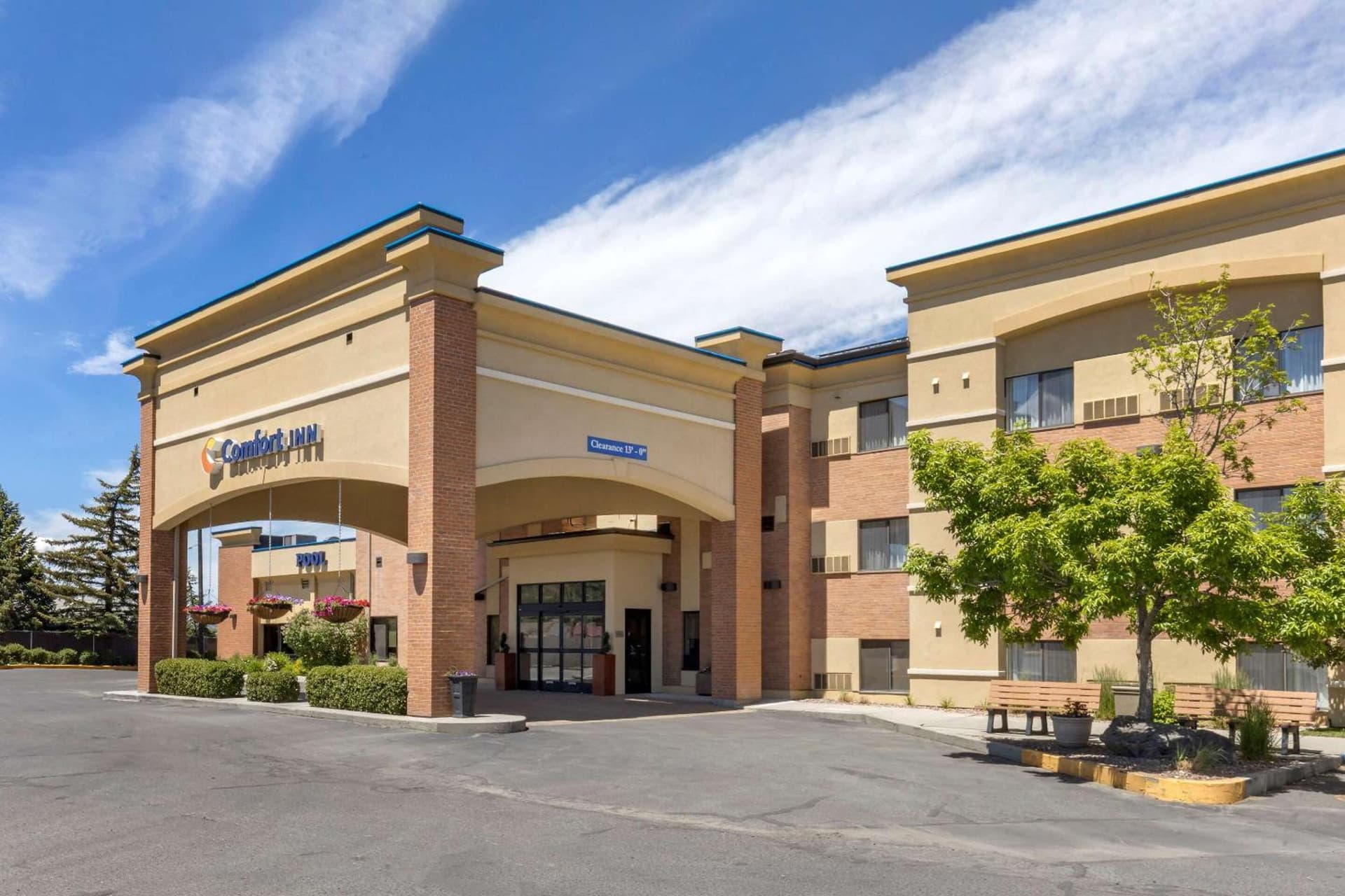Garner Hotel Butte by IHG featured exterior or lobby in Butte, MT — similar hotel