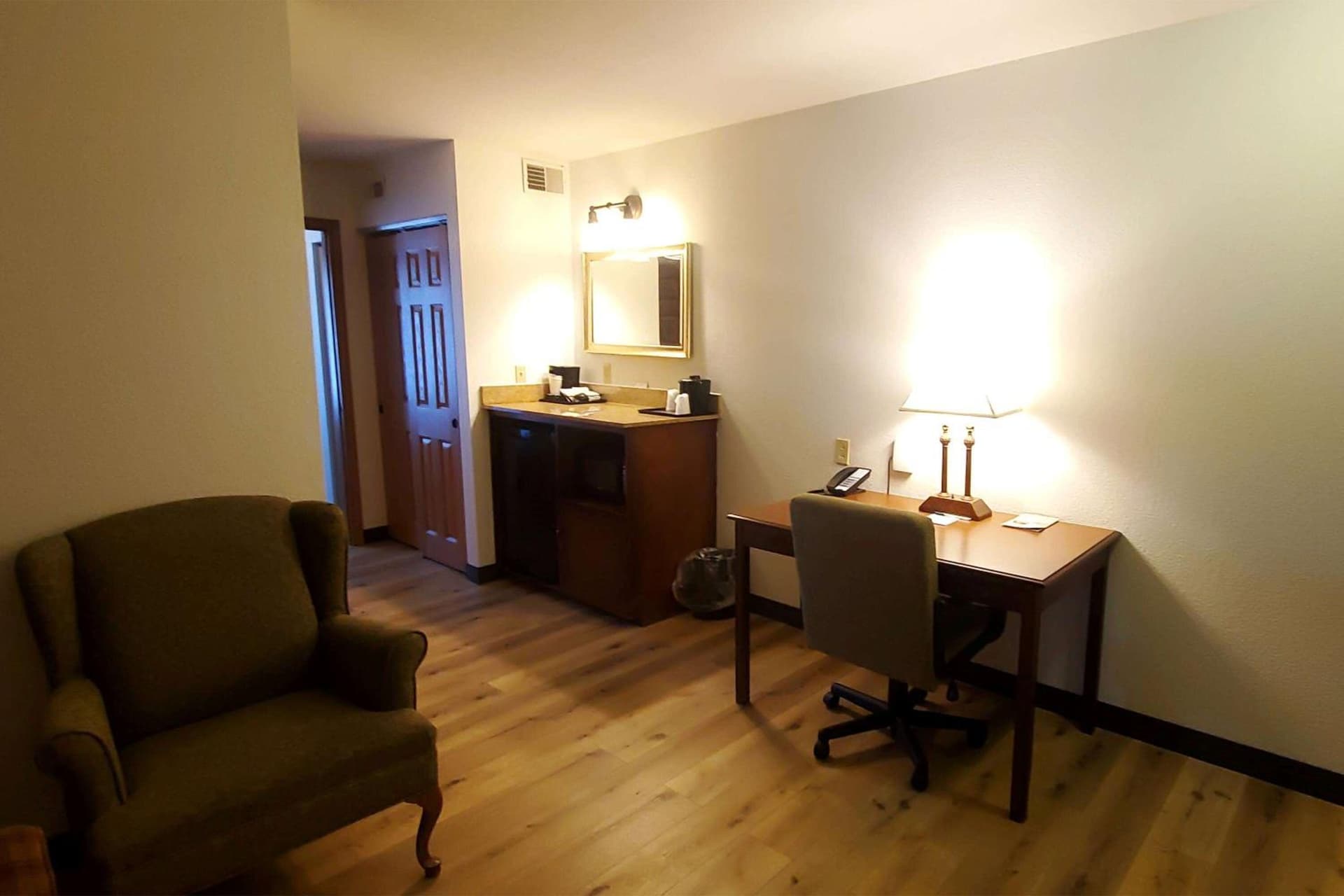 Wingate by Wyndham Youngstown/Austintown gallery photo in Austintown, OH — image 8