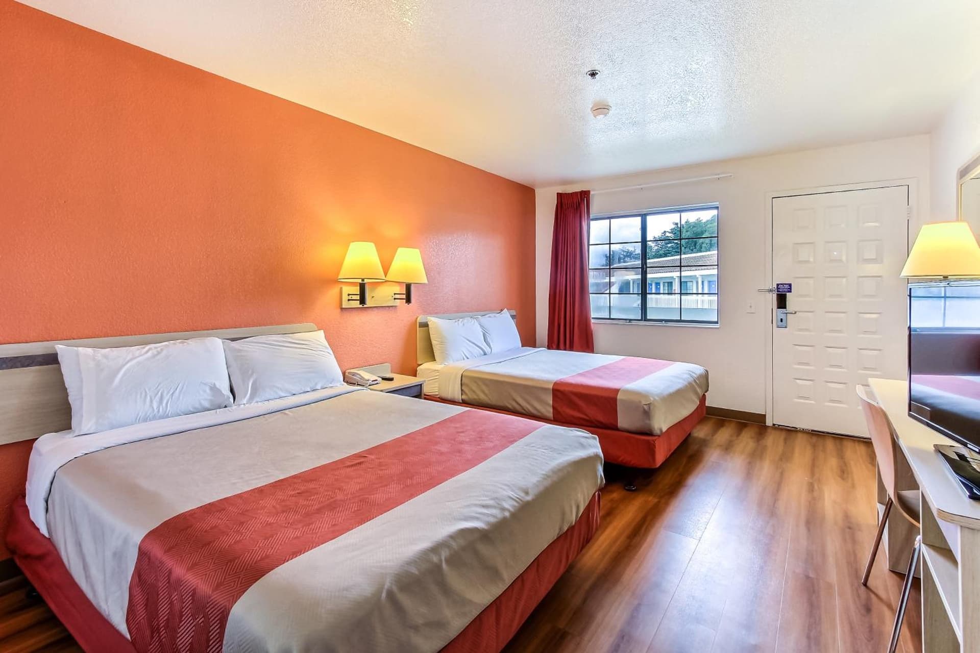 Motel 6-Salinas, CA - North Monterey Area gallery photo in Salinas, CA — image 14