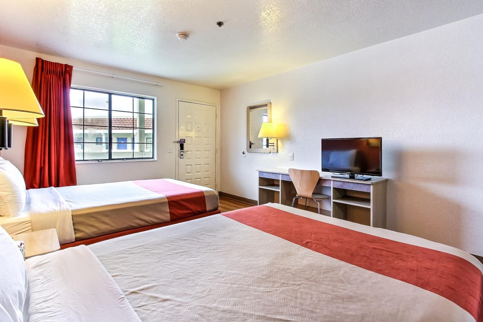 Motel 6-Salinas, CA - North Monterey Area gallery photo in Salinas, CA — image 10