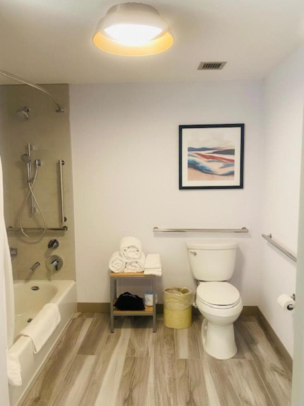 Hilton Garden Inn Palmdale gallery photo in Palmdale, CA — image 19