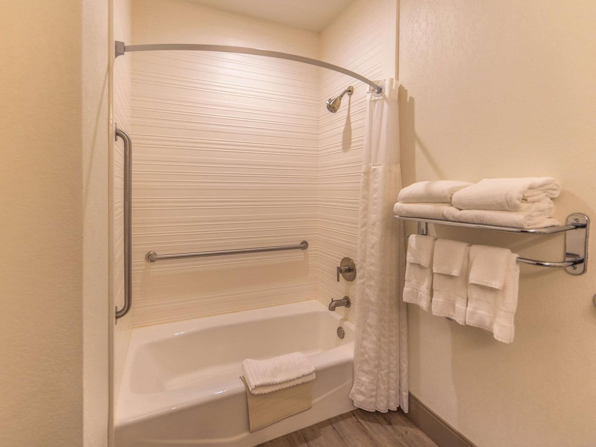 The Hanford Hotel, an Ascend Collection Hotel gallery photo in Hanford, CA — image 14