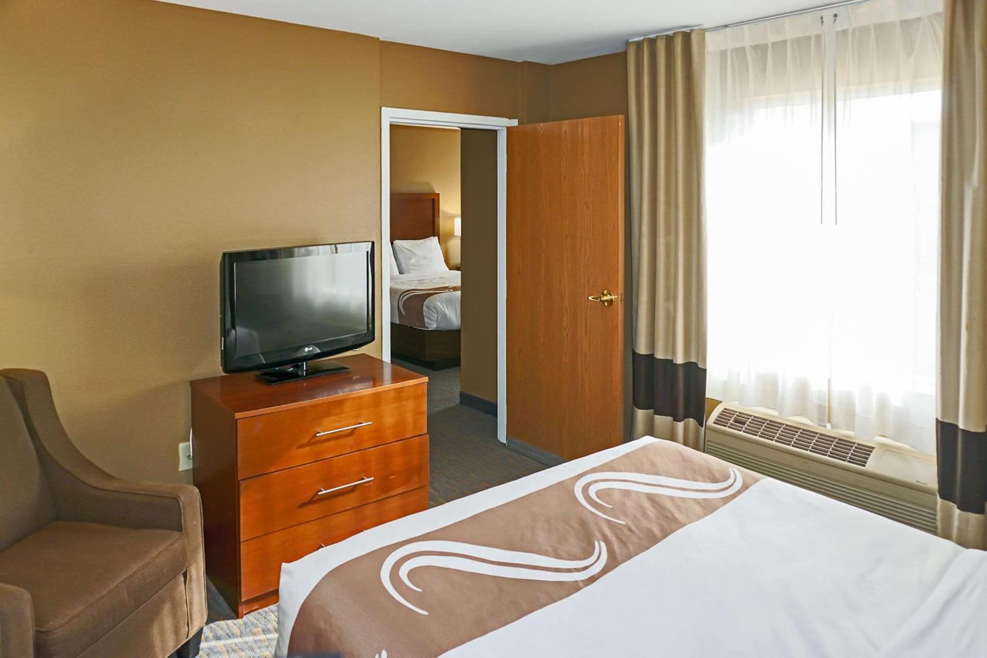 Quality Inn & Suites Georgetown - Seaford gallery photo in Georgetown, DE — image 18