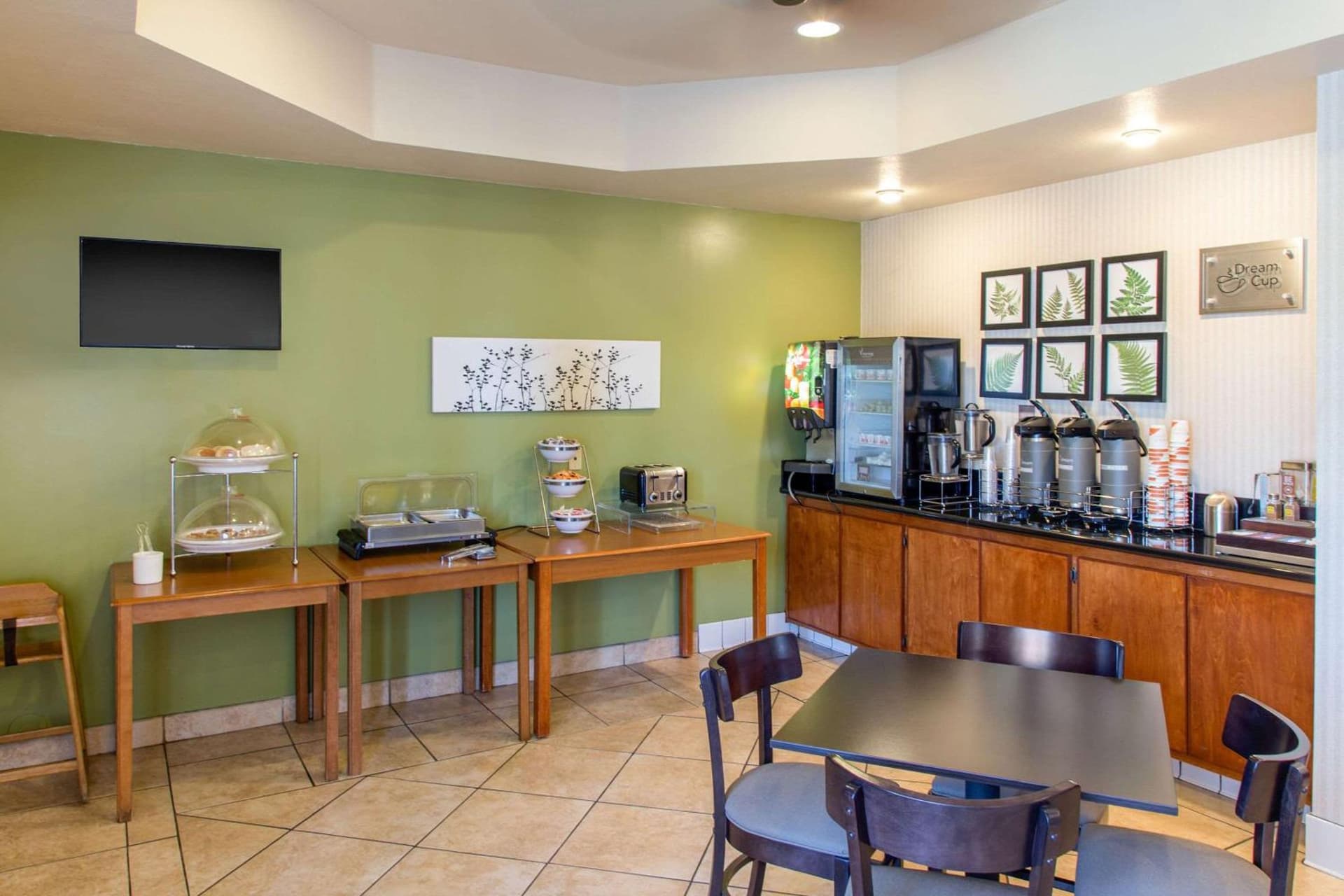 Sleep Inn & Suites Bakersfield North gallery photo in Bakersfield, CA — image 25