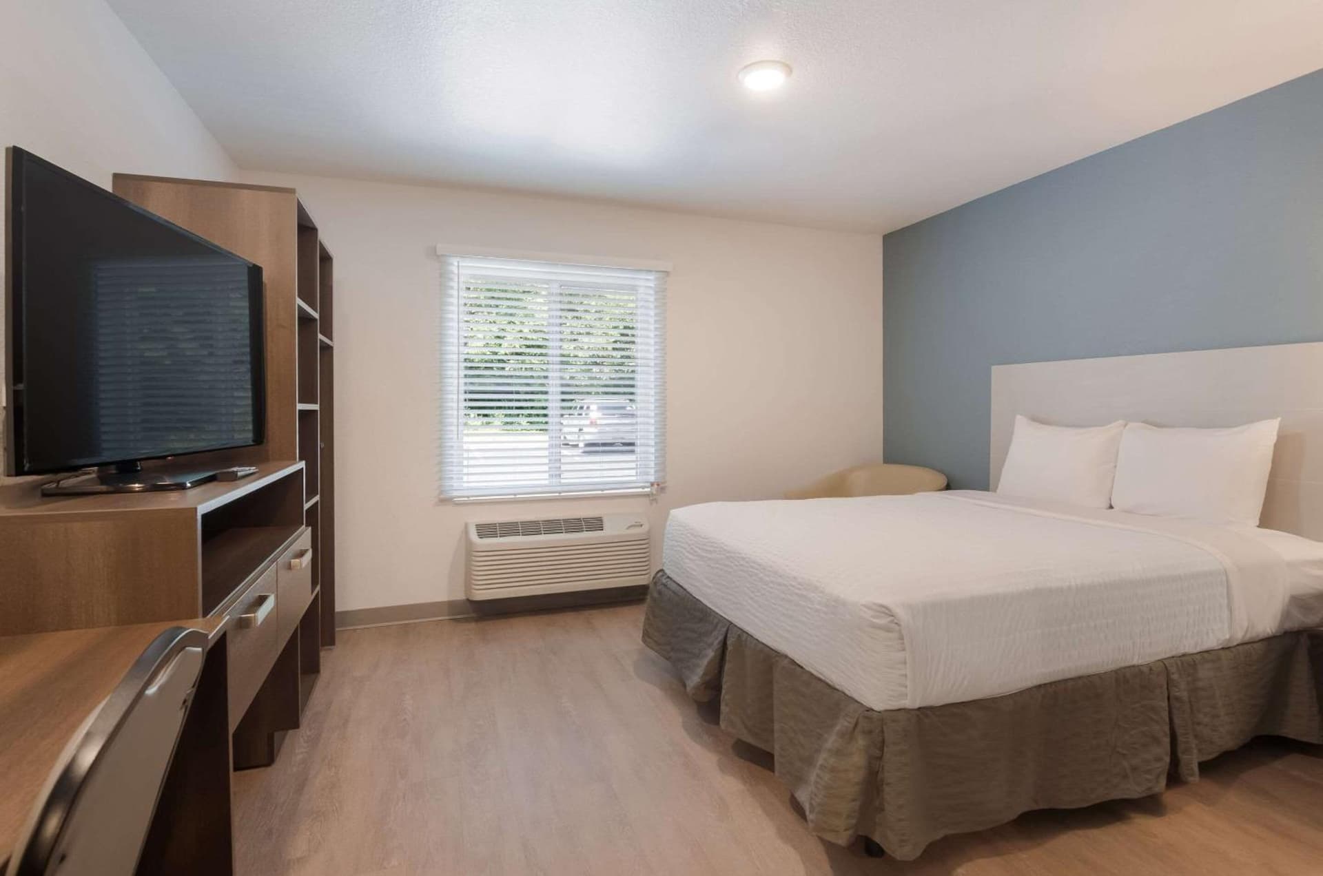 WoodSpring Suites Lynchburg VA gallery photo in Lynchburg, VA — image 9