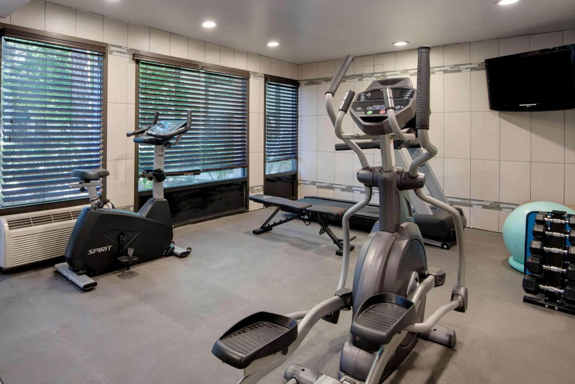 SureStay Plus Hotel by Best Western Reno Airport gallery photo in Reno, NV — image 30