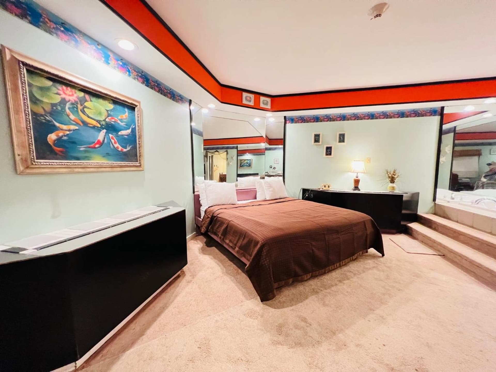 Inn of the Dove Harrisburg-Hershey Romantic Suites gallery photo in Harrisburg, PA — image 163