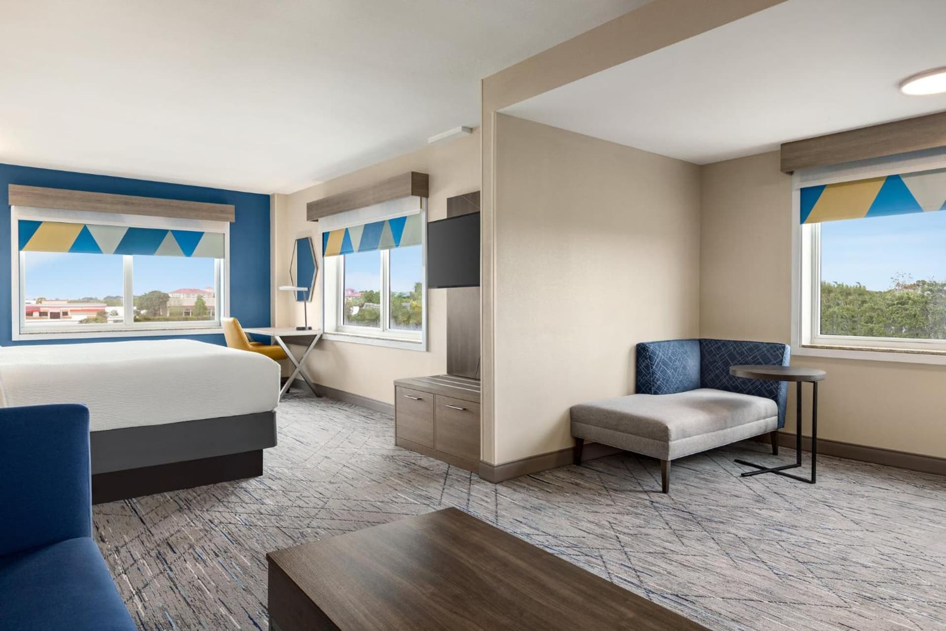 Holiday Inn Express Hotel & Suites Fort Pierce West by IHG gallery photo in Fort Pierce, FL — image 36