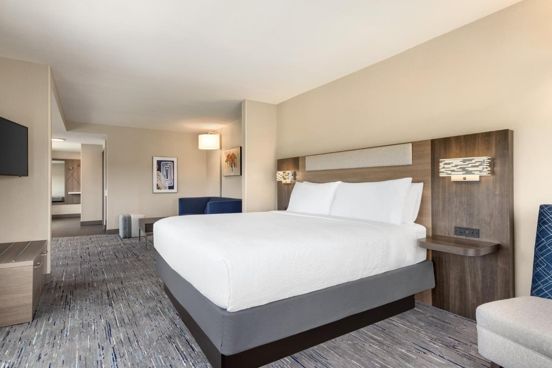Holiday Inn Express Hotel & Suites Fort Pierce West by IHG gallery photo in Fort Pierce, FL — image 32