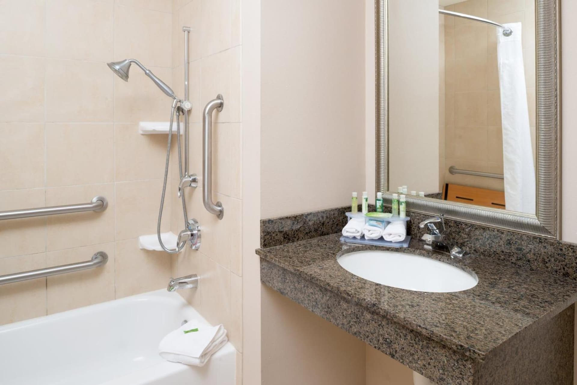 Holiday Inn Express Hotel & Suites North Sequim by IHG gallery photo in Sequim, WA — image 42