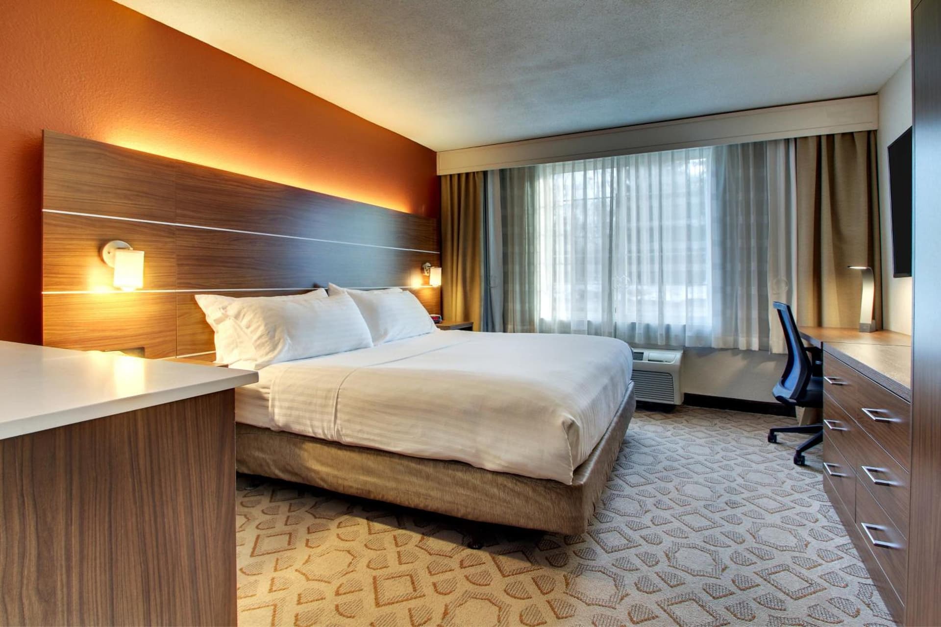 Holiday Inn Express Poughkeepsie by IHG gallery photo in Poughkeepsie, NY — image 12