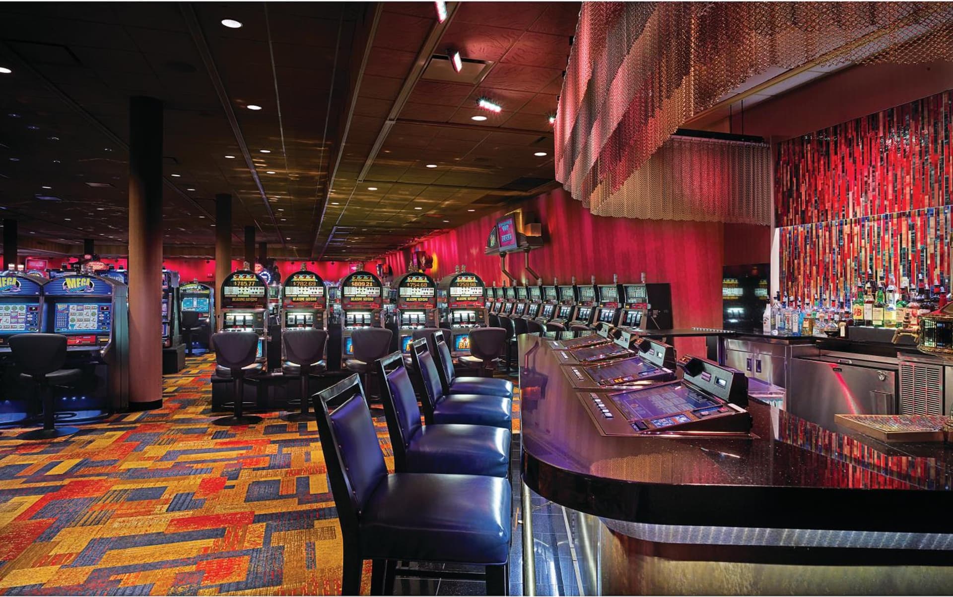 Ameristar Casino Hotel gallery photo in East Chicago, IN — image 8