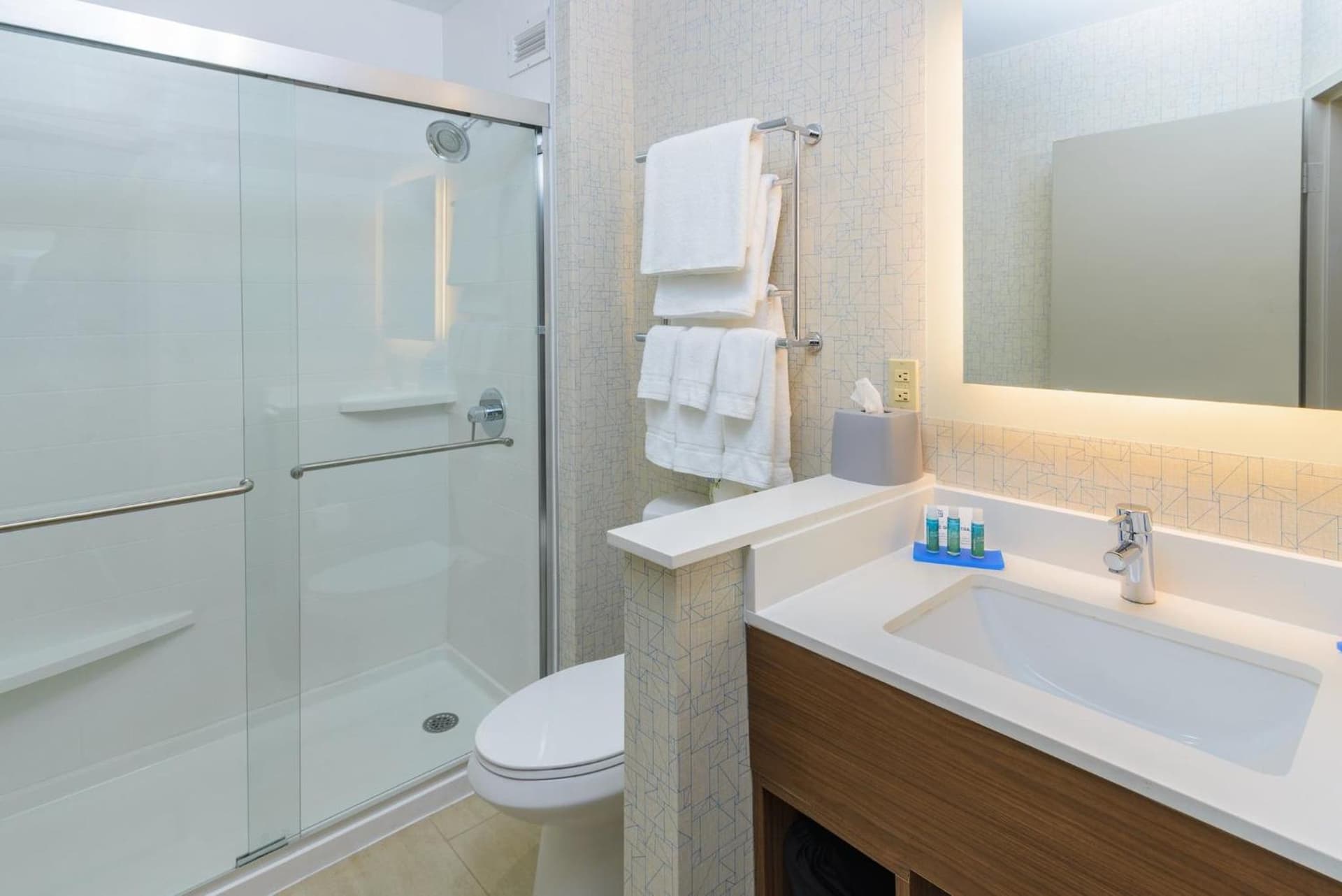 Holiday Inn Express Southington by IHG gallery photo in Southington — image 45